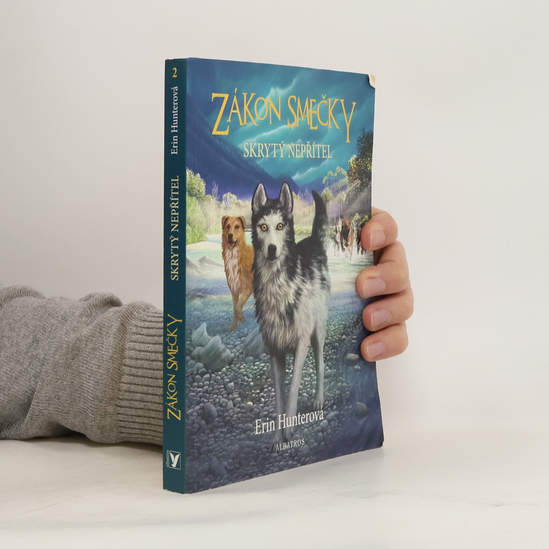 Erin Hunter Zákon smečky: Skrytý nepřítel