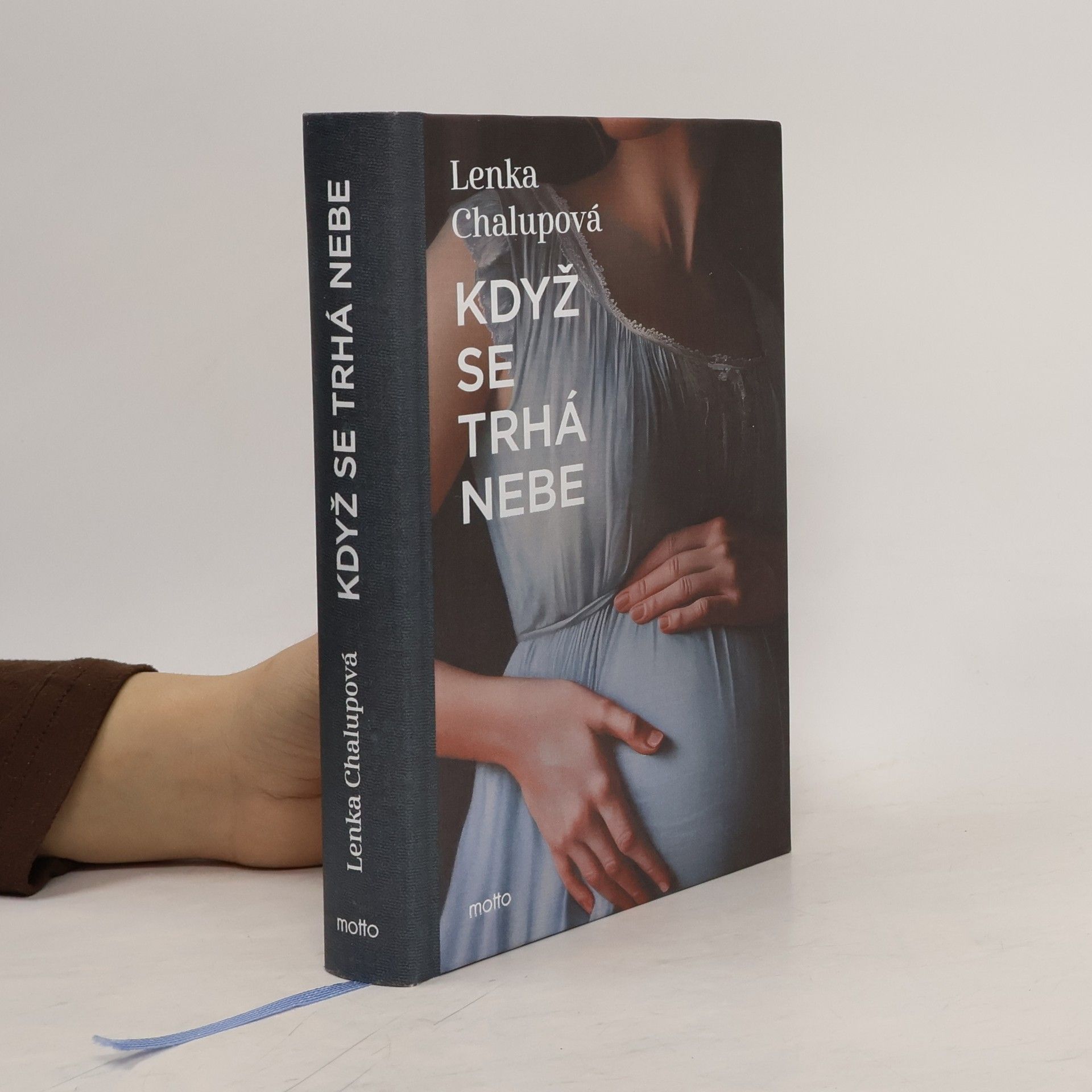 Lenka Chalupová Když se trhá nebe