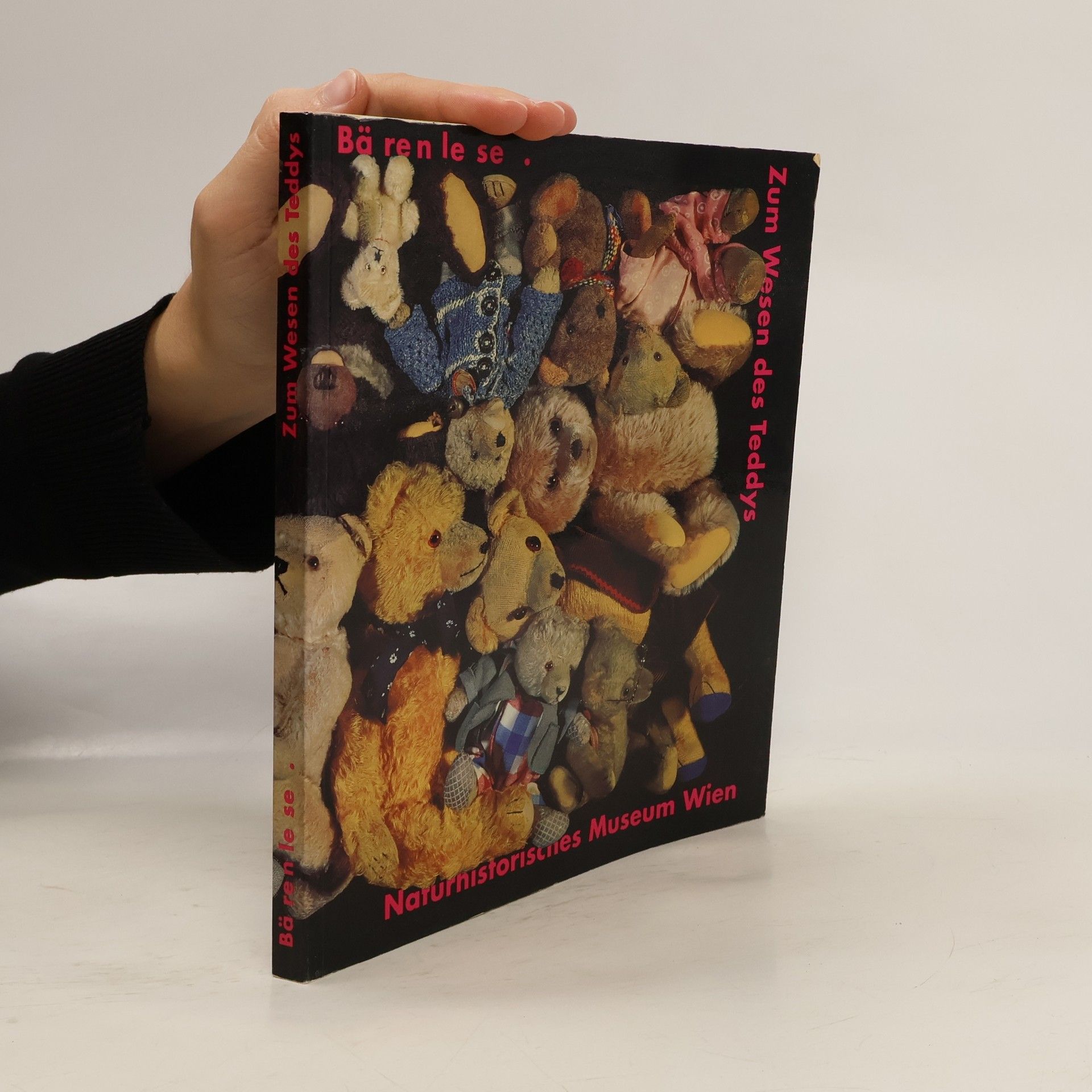 Bärenlese. Zum Wesen des Teddys. Eine Ausstellung des Ruhrlandmuseums der Stadt Essen