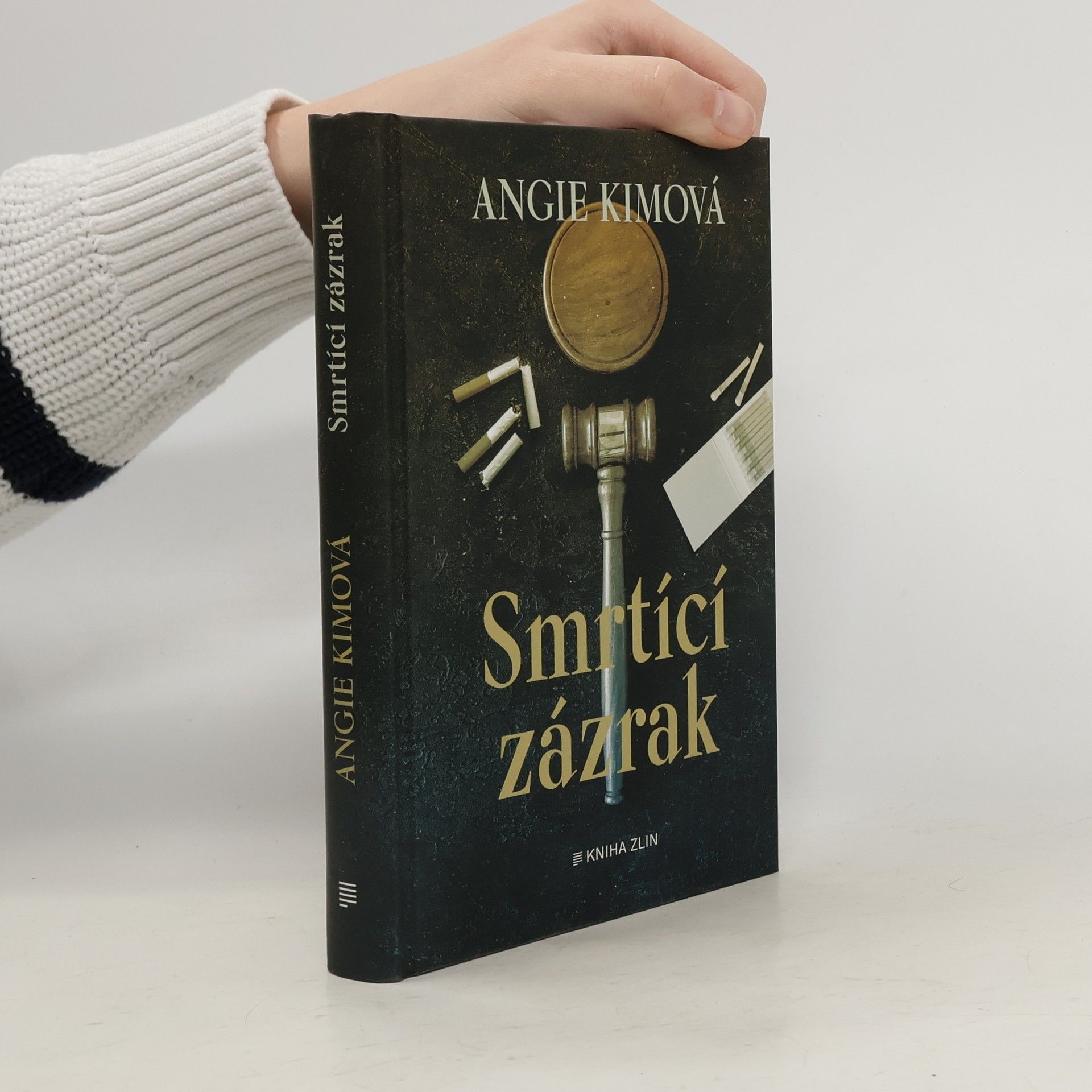 Angie Kim Smrtící zázrak