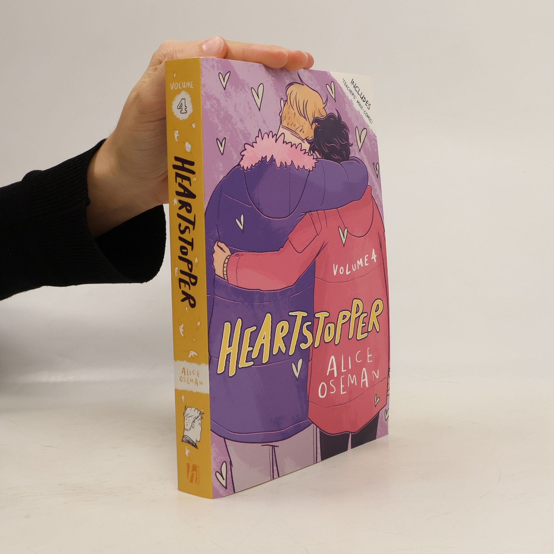 Alice Oseman Heartstopper. Volume 4
