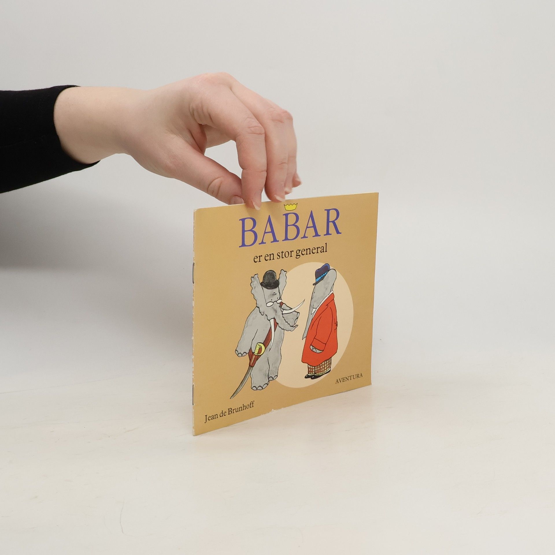 Jean de Brunhoff Babar er en stor general
