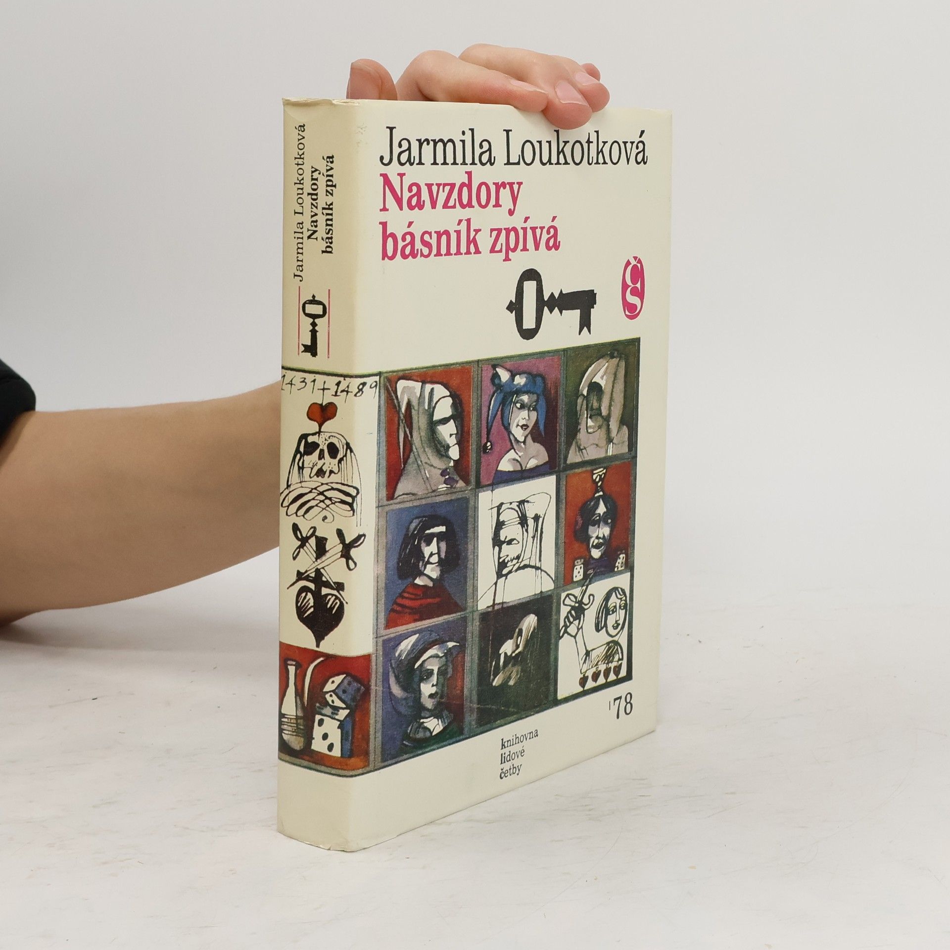 Navzdory básník zpívá