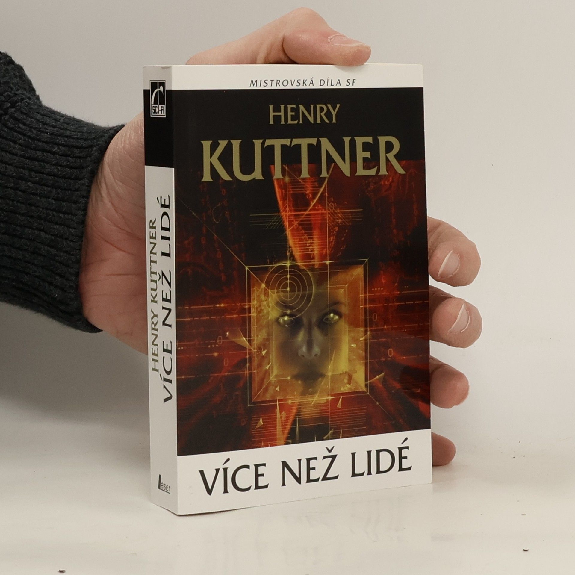 Henry Kuttner Více než lidé