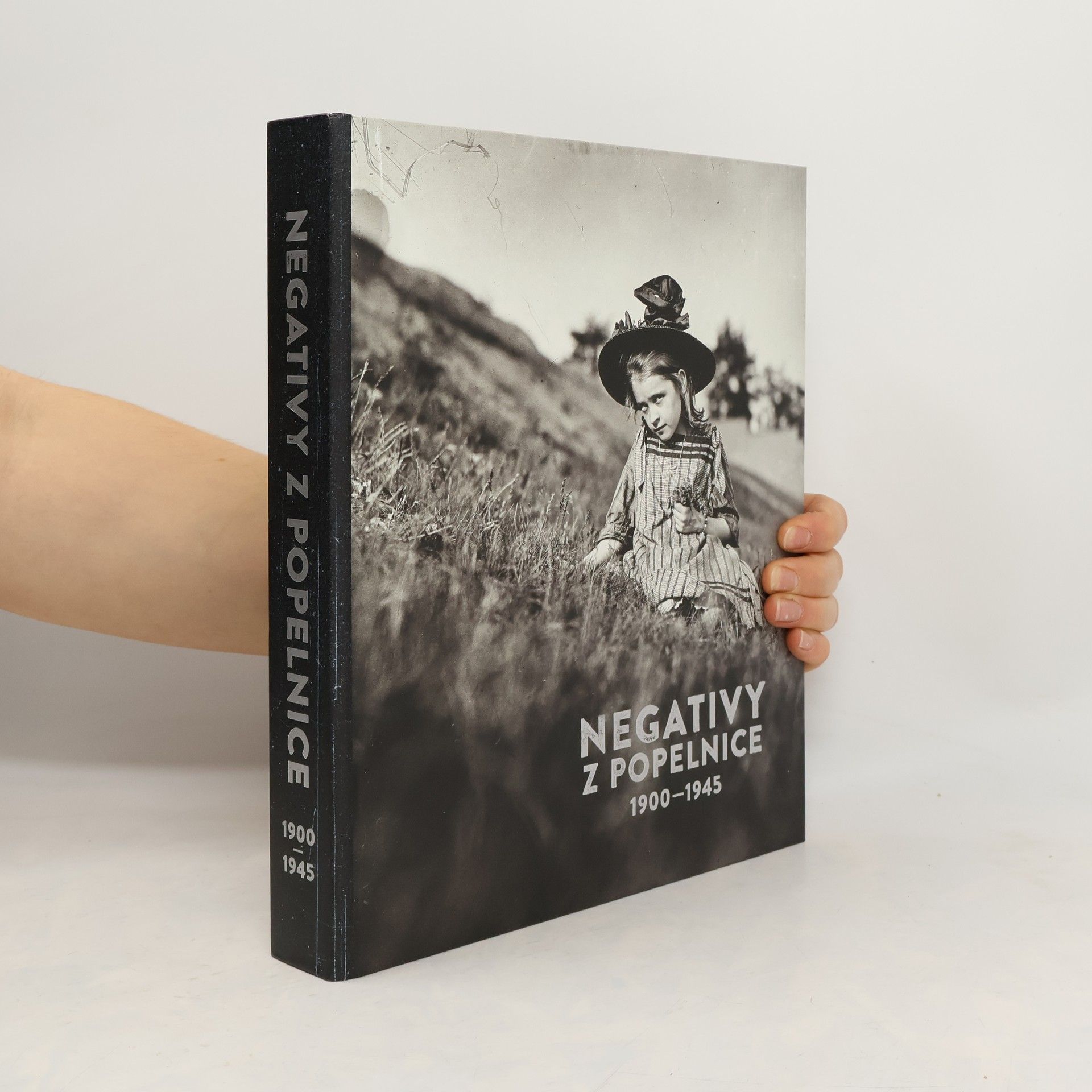 Martin Wágner Negativy z popelnice 1900 – 1945