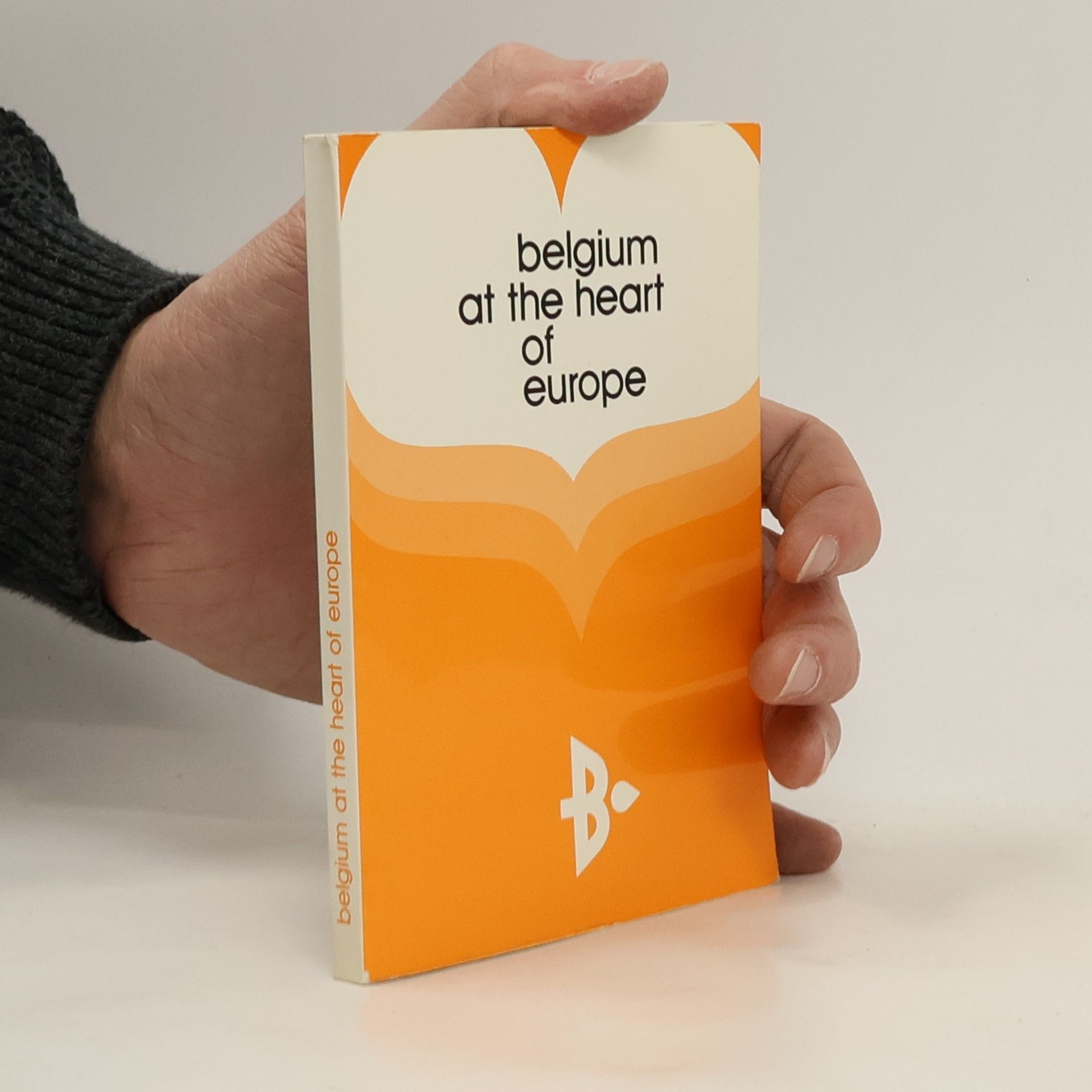 Collectif d'auteurs Belgium at the Heart of Europe