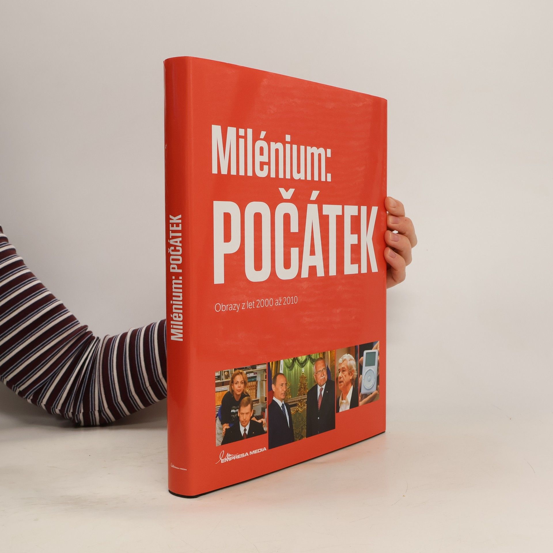 Ivan Motýl Milénium: Počátek: Obrazy z let 2000 až 2010