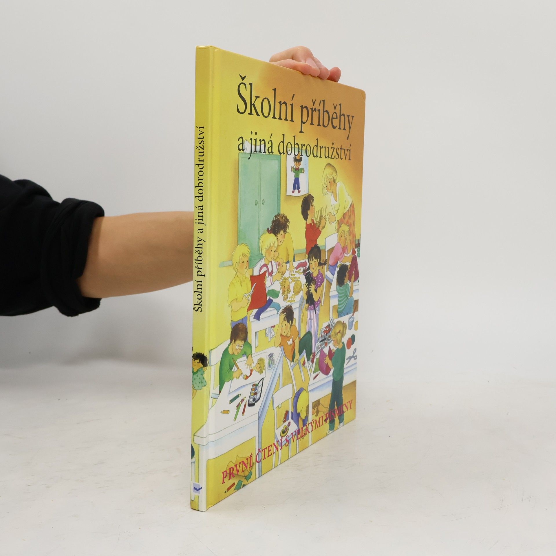 Valériane Macías Školní příběhy a jiná dobrodružství