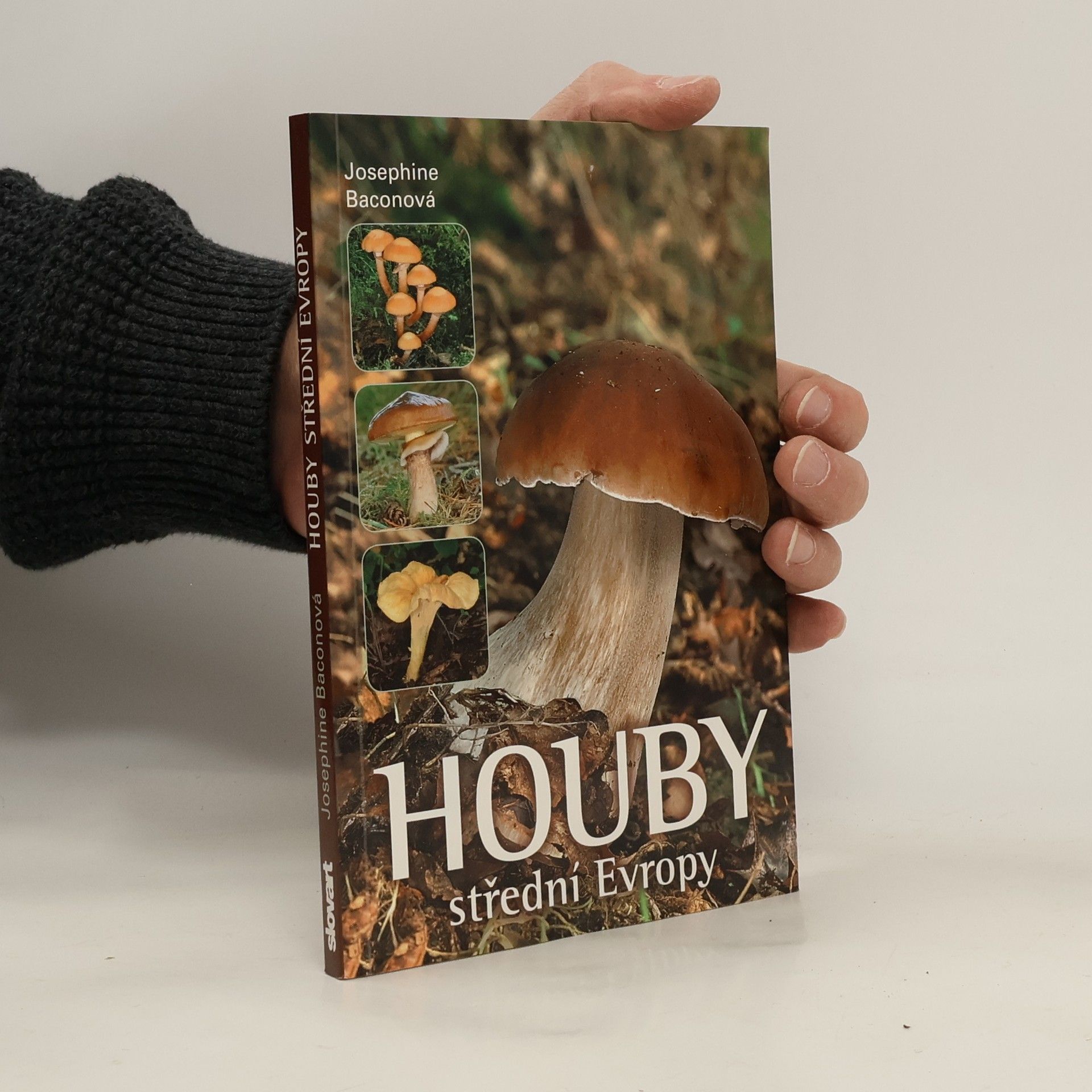 Josephine Bacon Houby střední Evropy