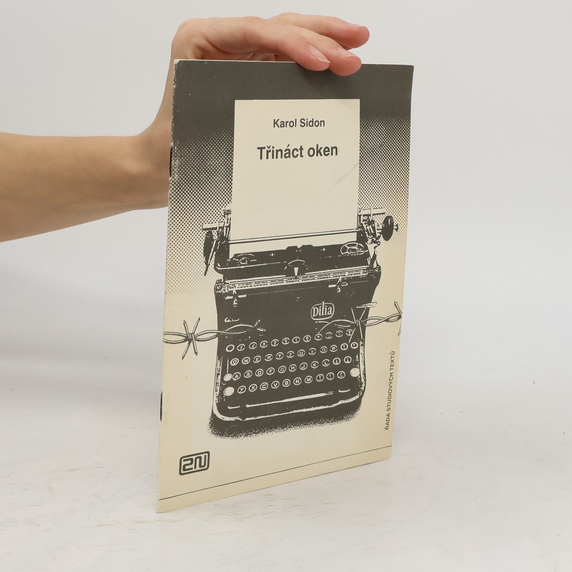 Karol Sidon Třináct oken. Rozhlasová hra