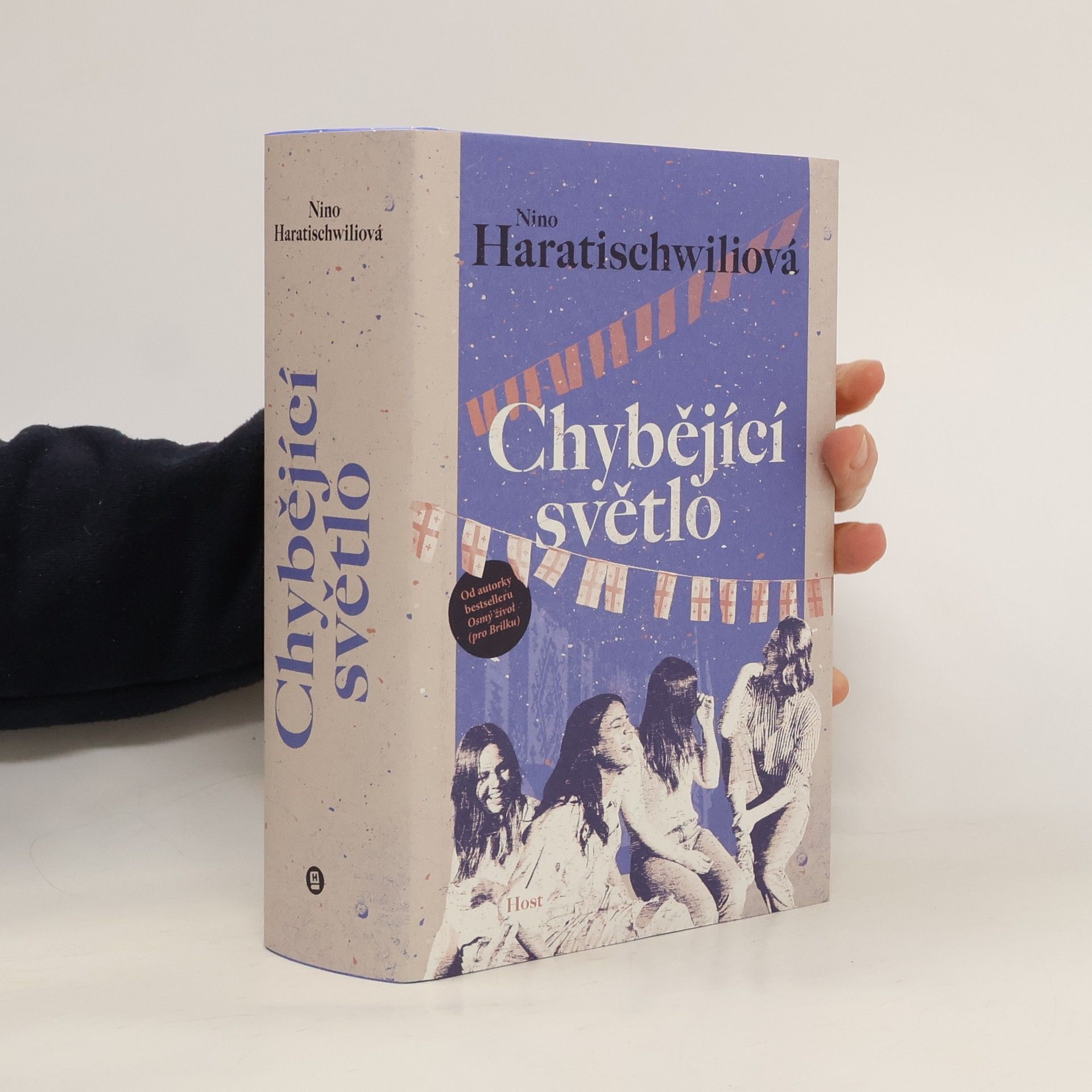 Nino Haratischwili Chybějící světlo