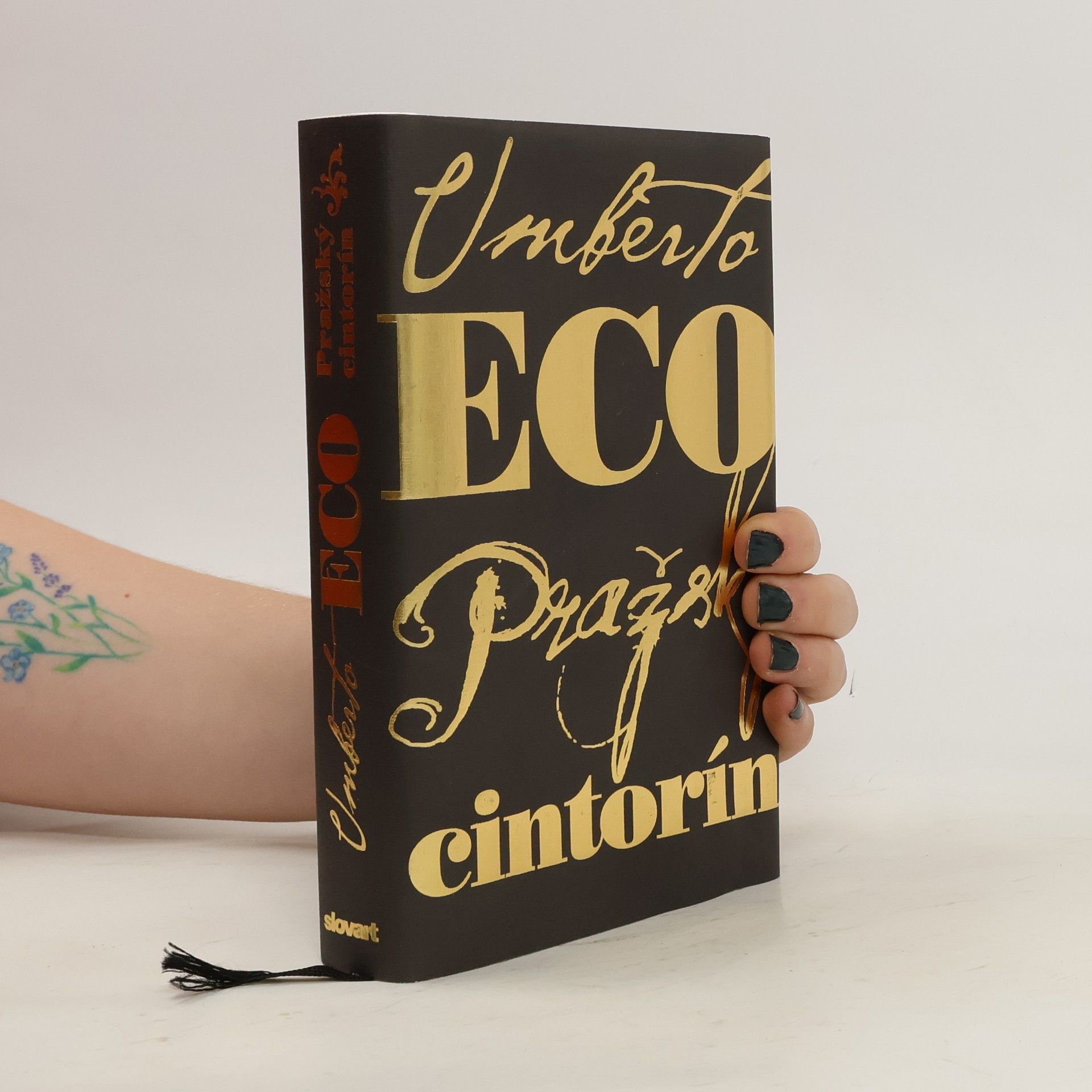 Umberto Eco Pražský cintorín