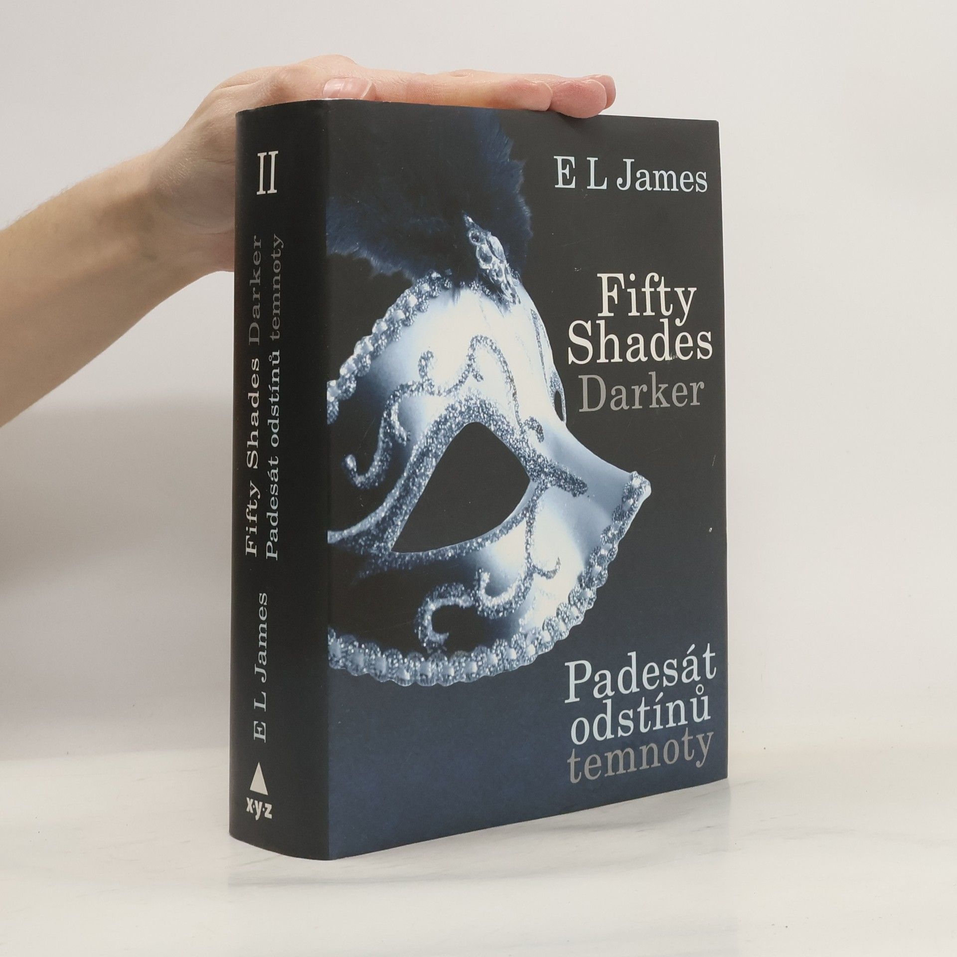 E L James Padesát odstínů temnoty