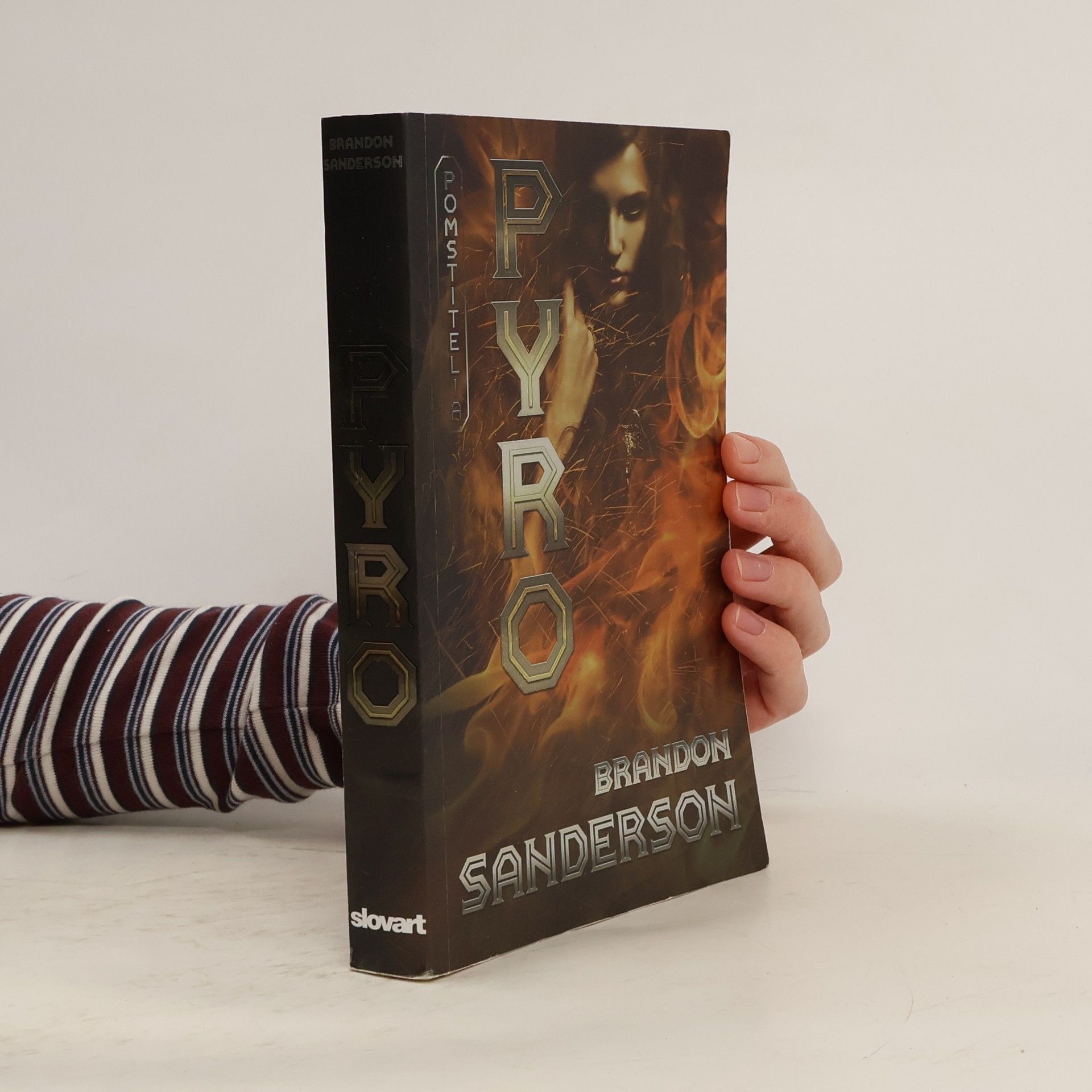 Brandon Sanderson Pyro