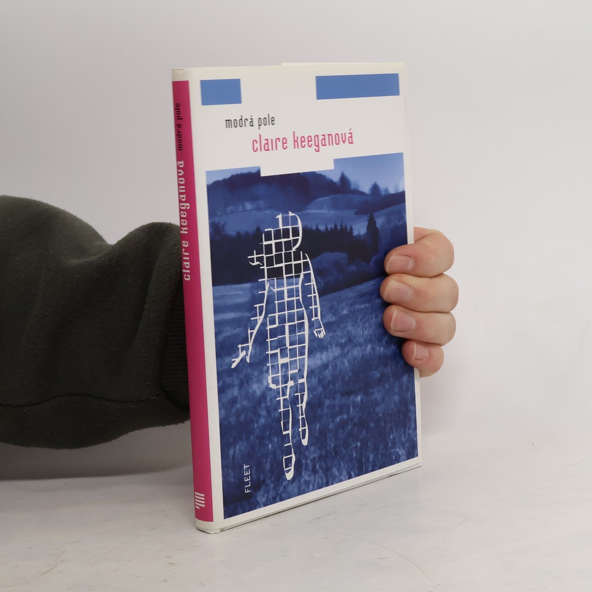 Claire Keegan Modrá pole