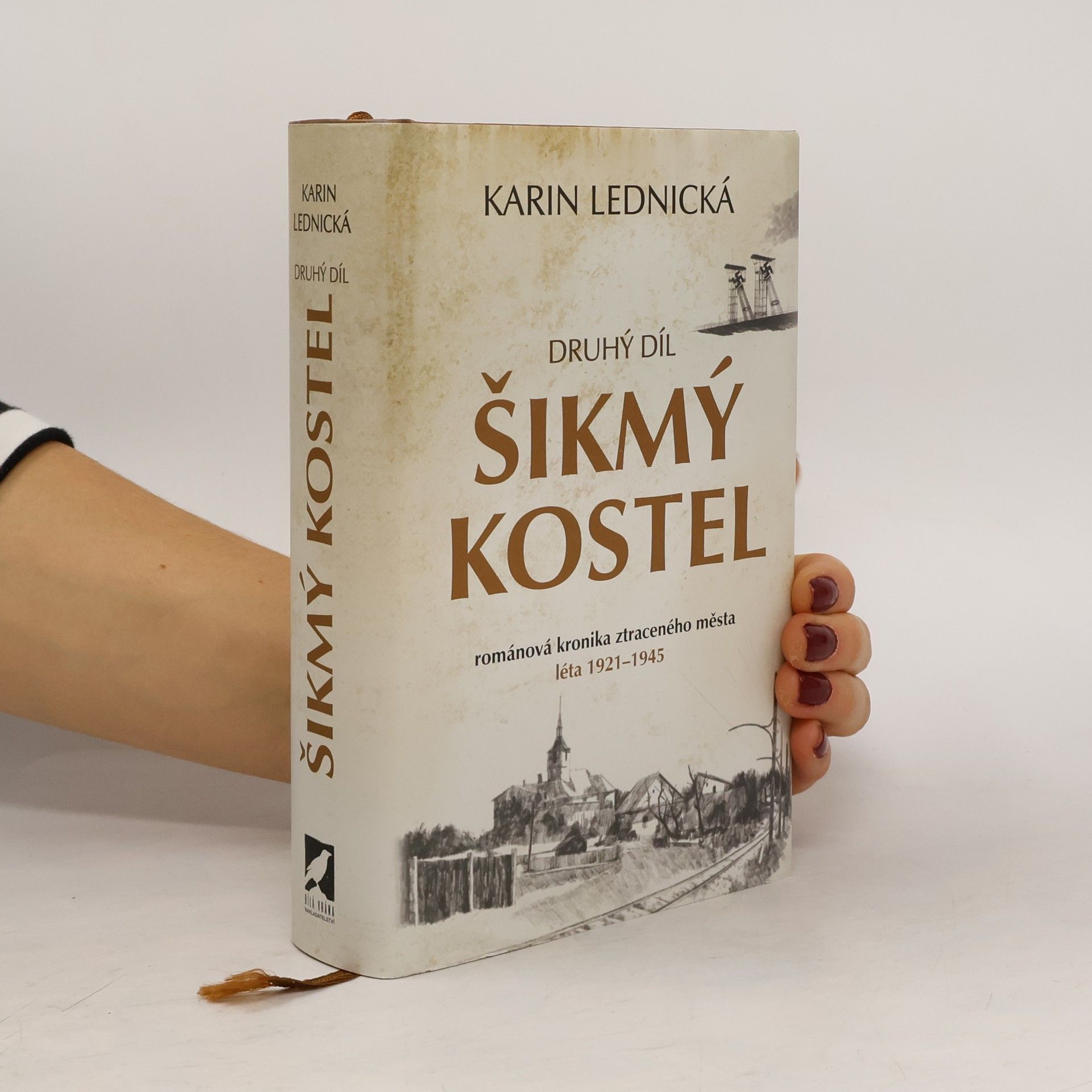 Karin Lednická Šikmý kostel 2