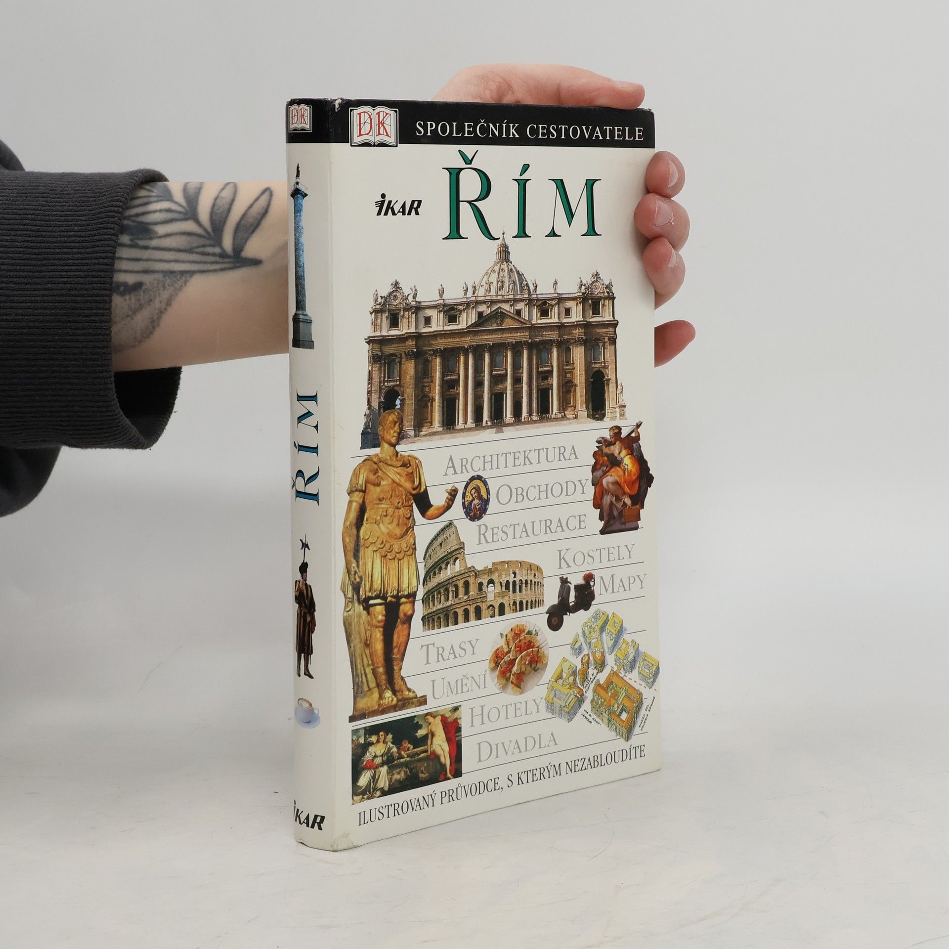 Collectif d'auteurs Řím