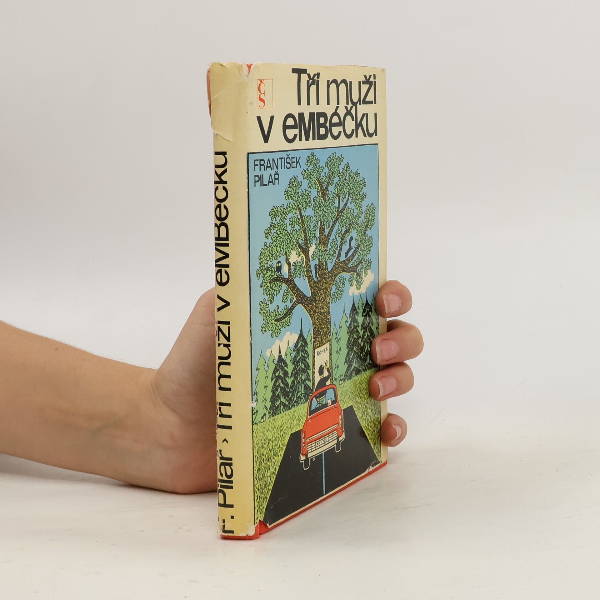 František Pilař Tři muži v embéčku