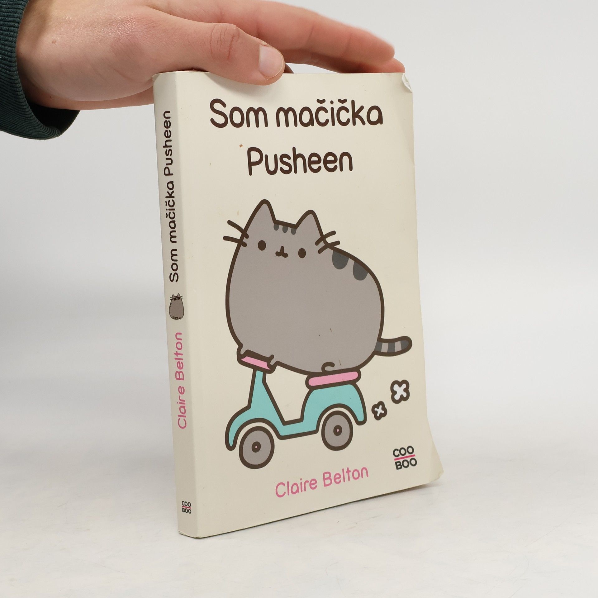 Claire Belton Som mačička Pusheen