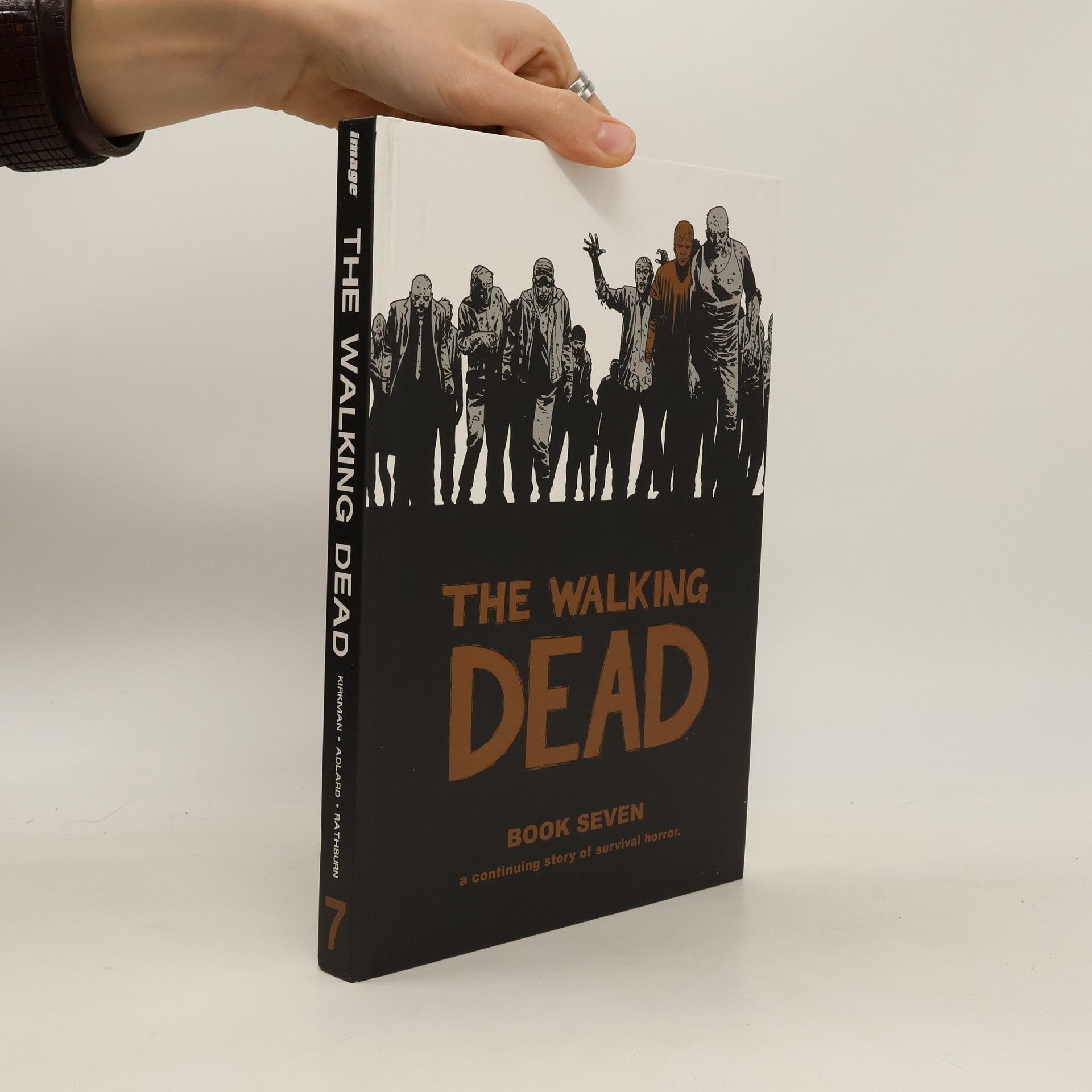 Robert Kirkman The Walking Dead Book 7