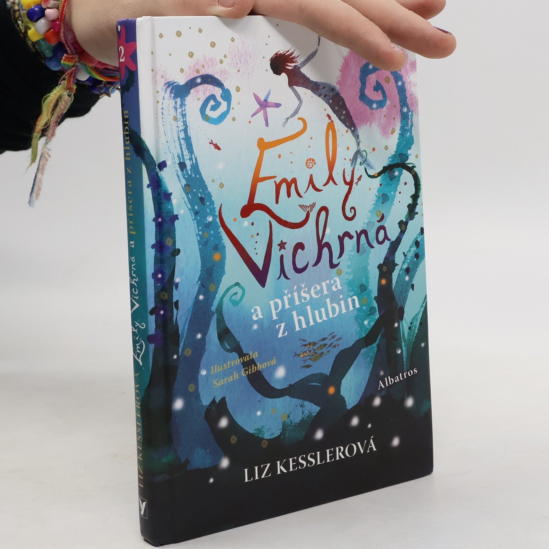 Liz Kessler Emily Vichrná a příšera z hlubin