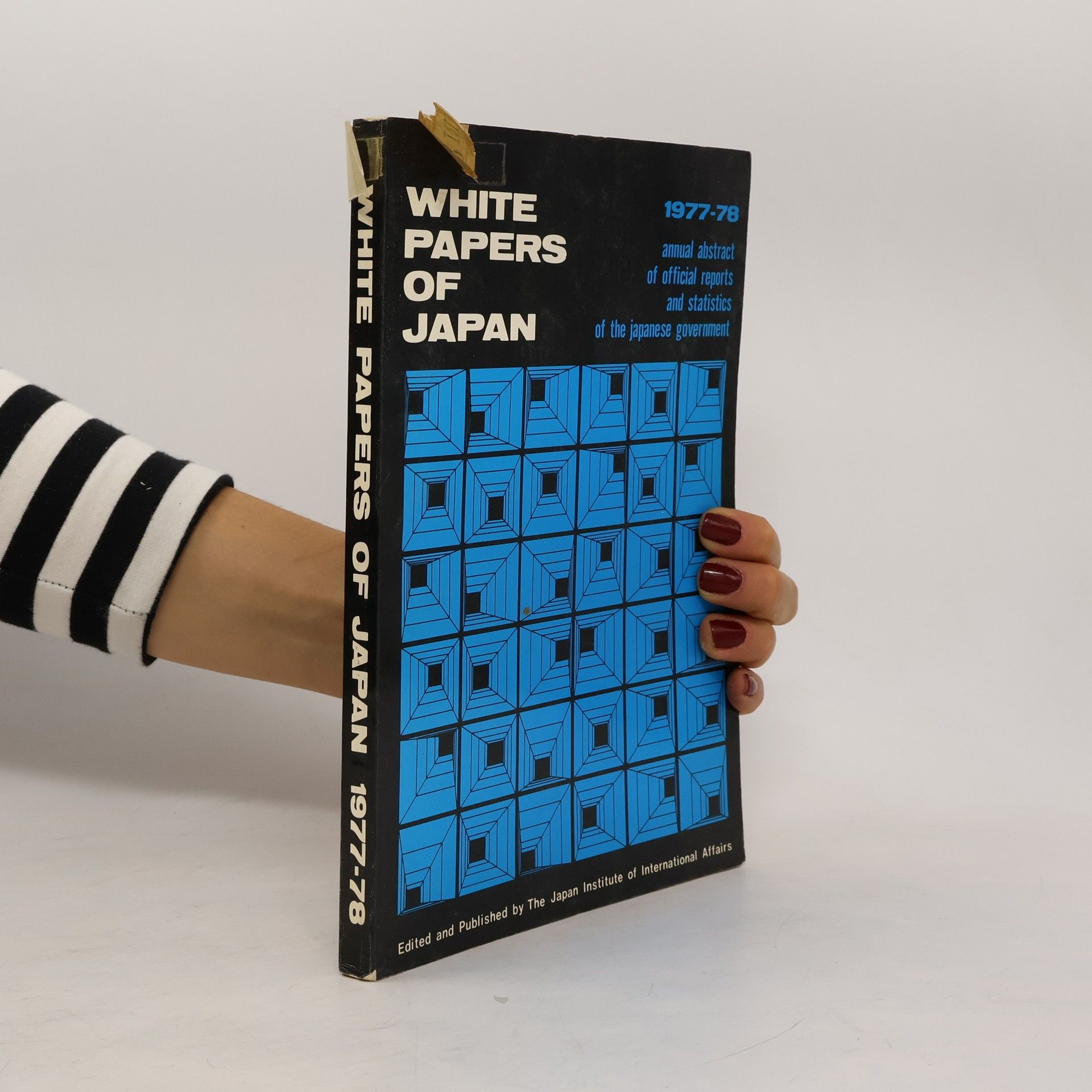 Various authors White Papers of Japan 1977-78