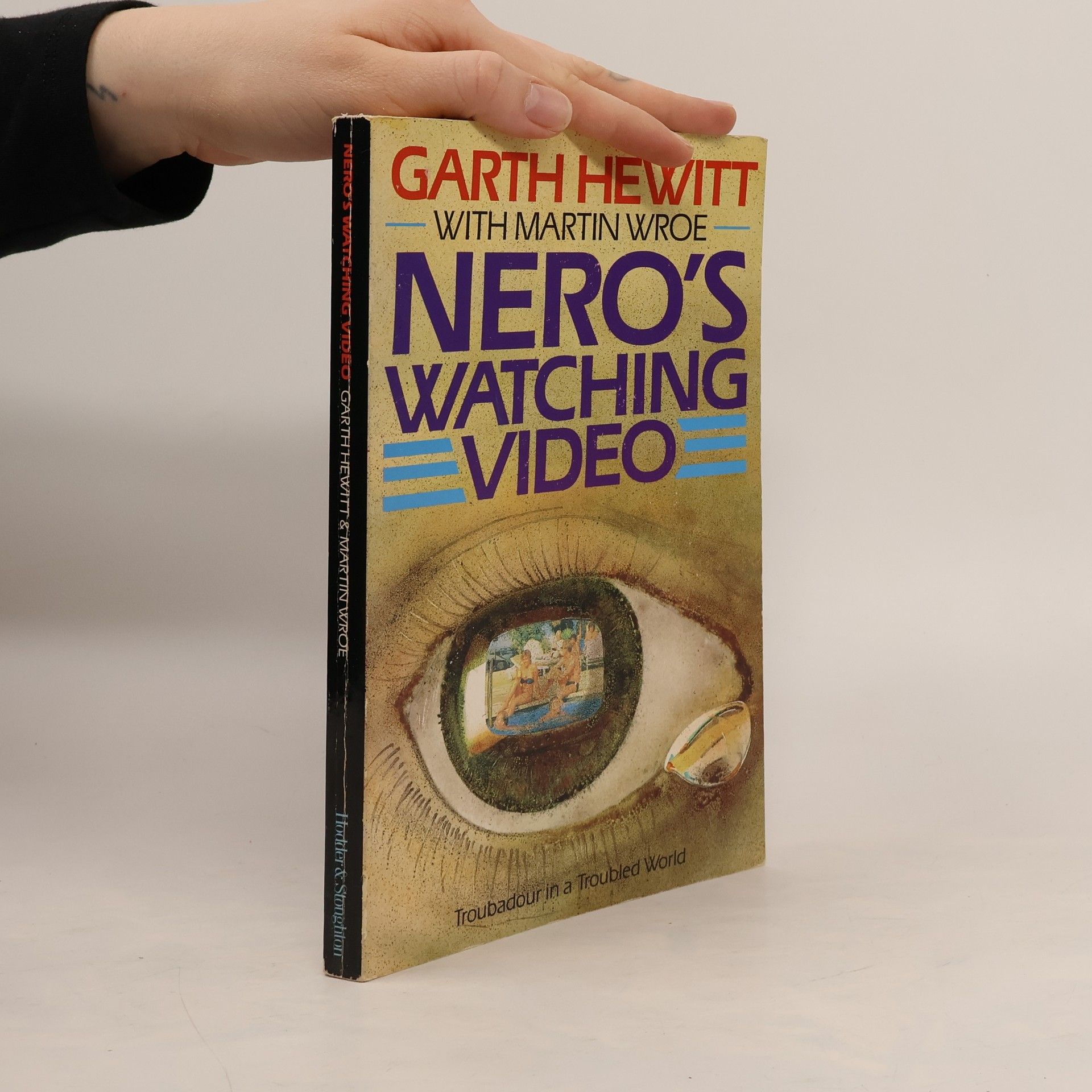 Garth Hewitt Nero's Watching Video