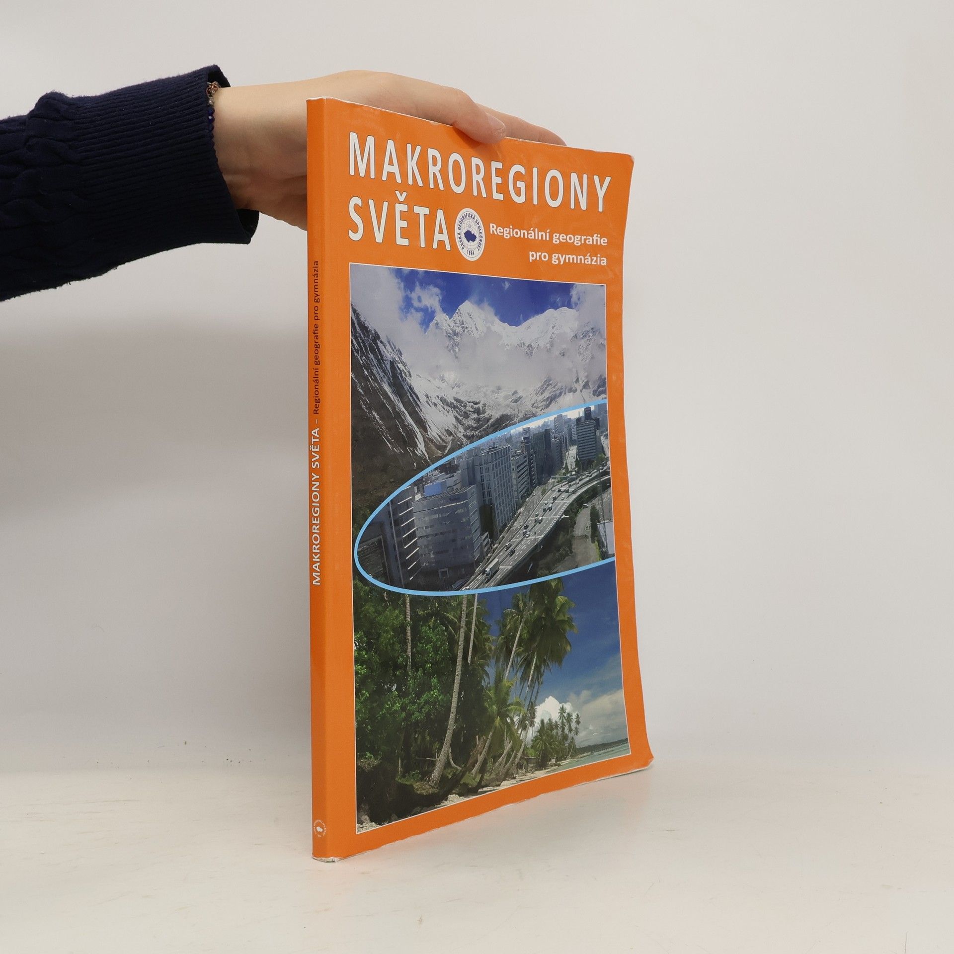 Ivan Bičík Makroregiony světa: regionální geografie pro gymnázia