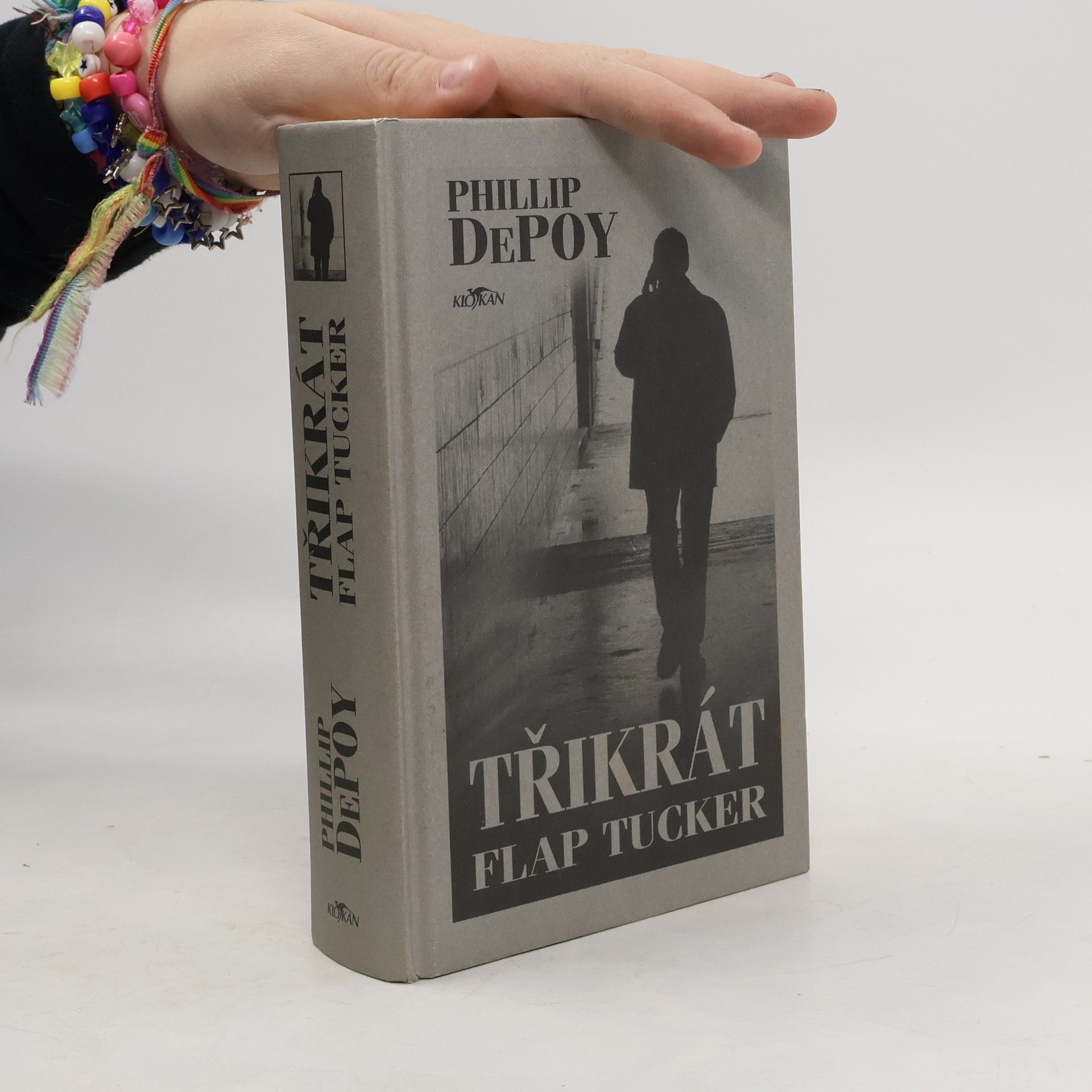 Phillip DePoy Třikrát Flap Tucker