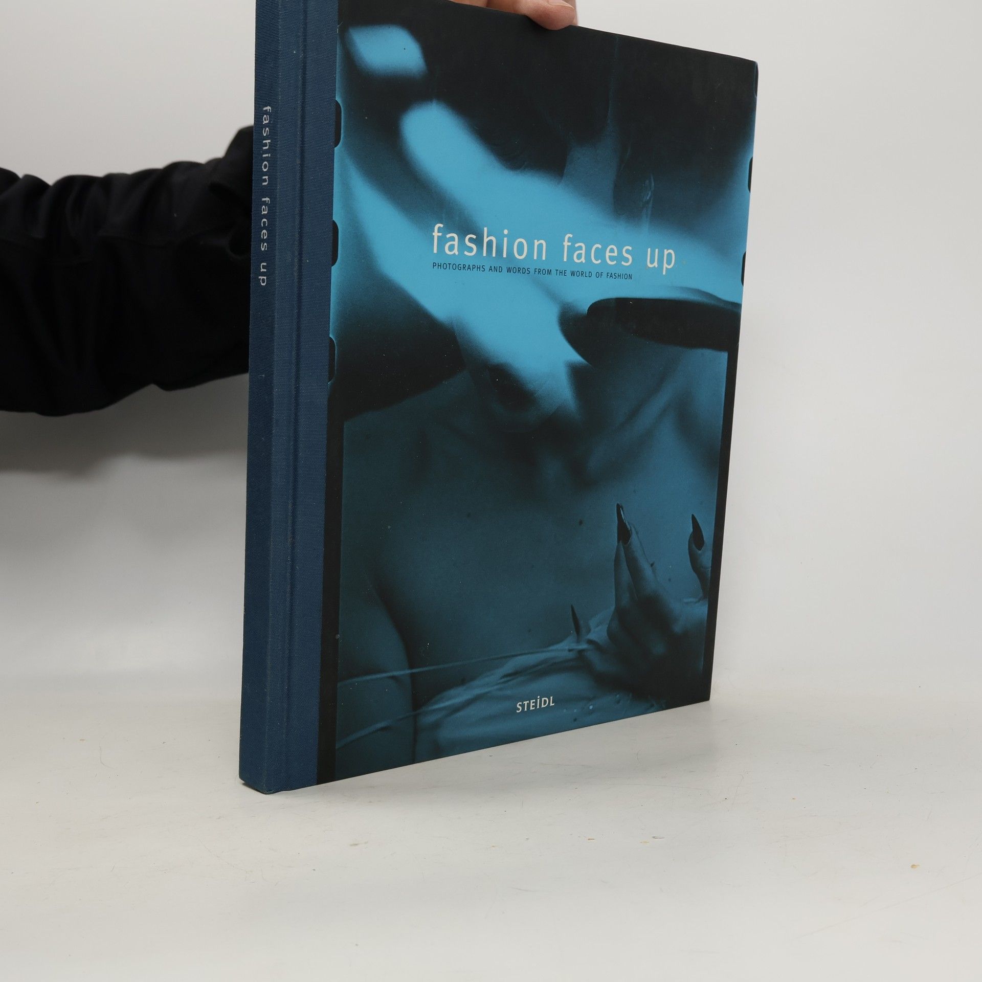 Kolektiv autorů Fashion faces up