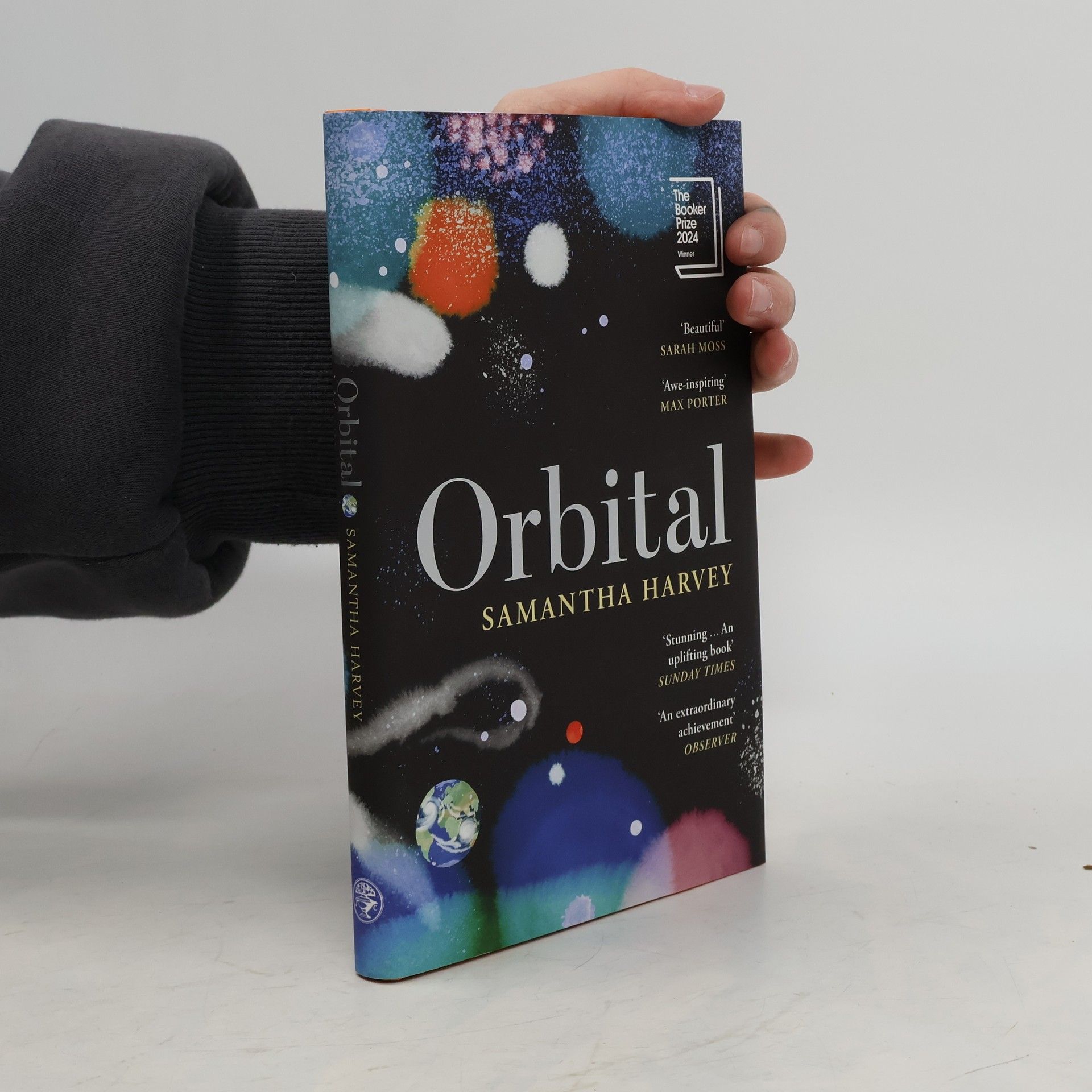 Samantha Harvey Orbital