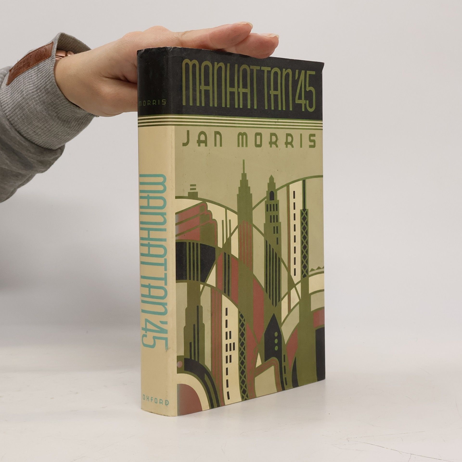 Jan Morris Manhattan '45