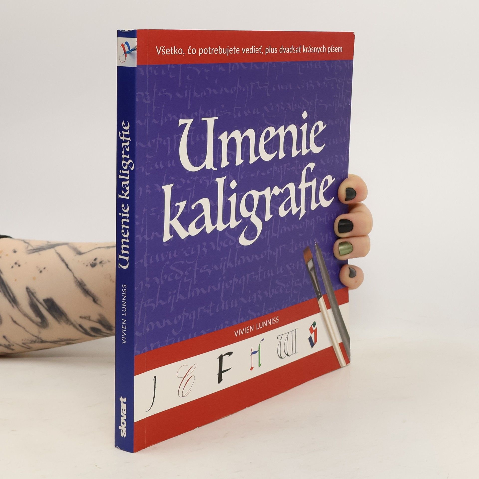 Vivien Lunniss Umenie kaligrafie