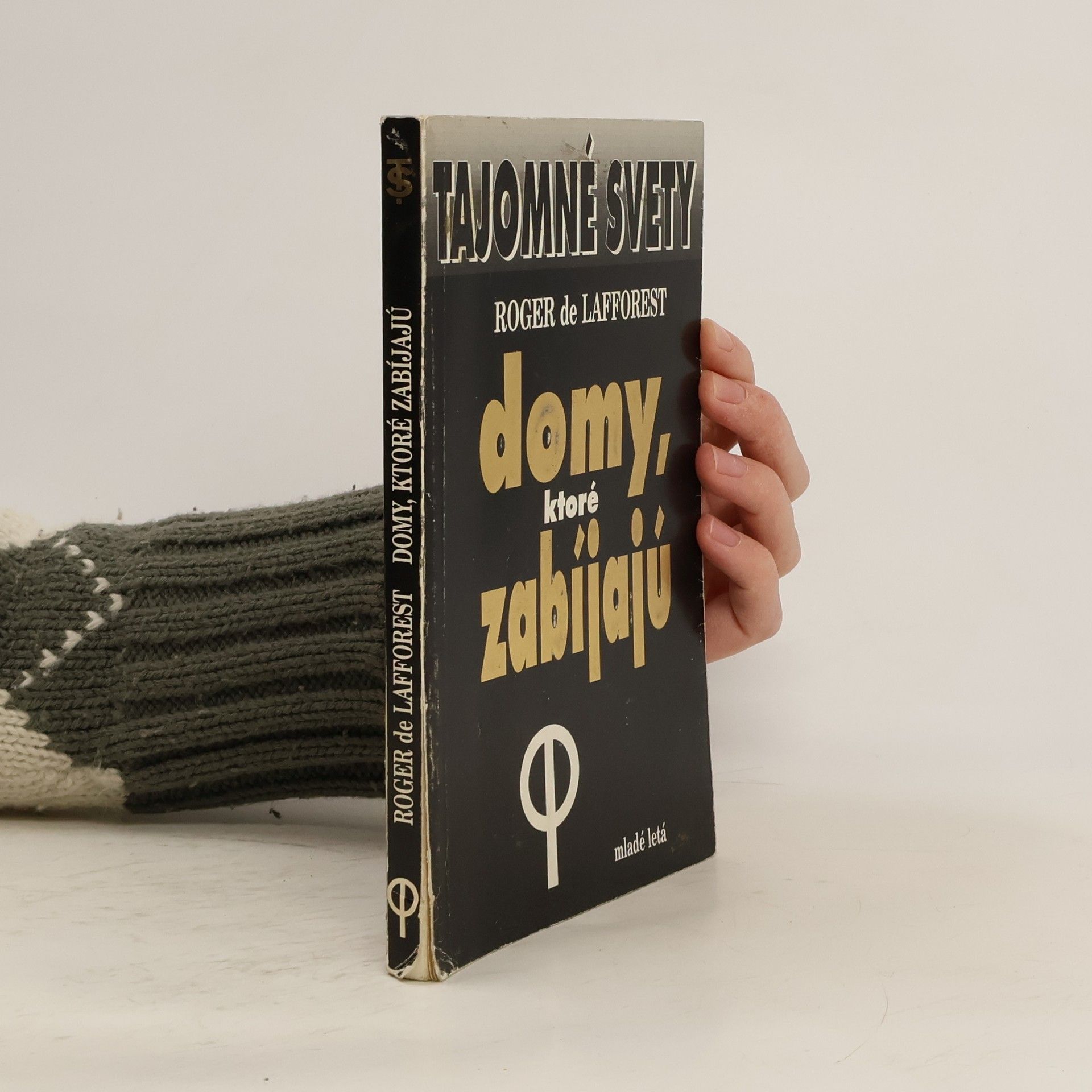 Matěj Anastazia Šimáček Domy, ktoré zabíjajú