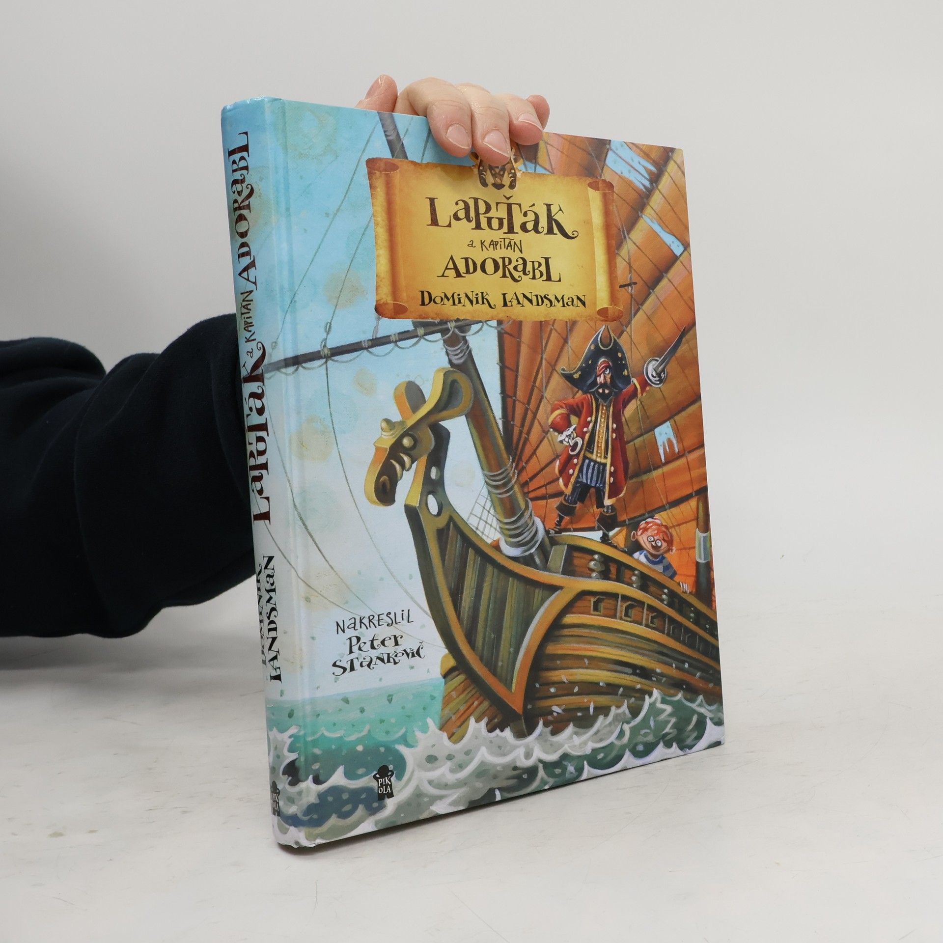 Lapuťák a kapitán Adorabl. Kapitán Adorabl a bambitka černokněžníka Vorána