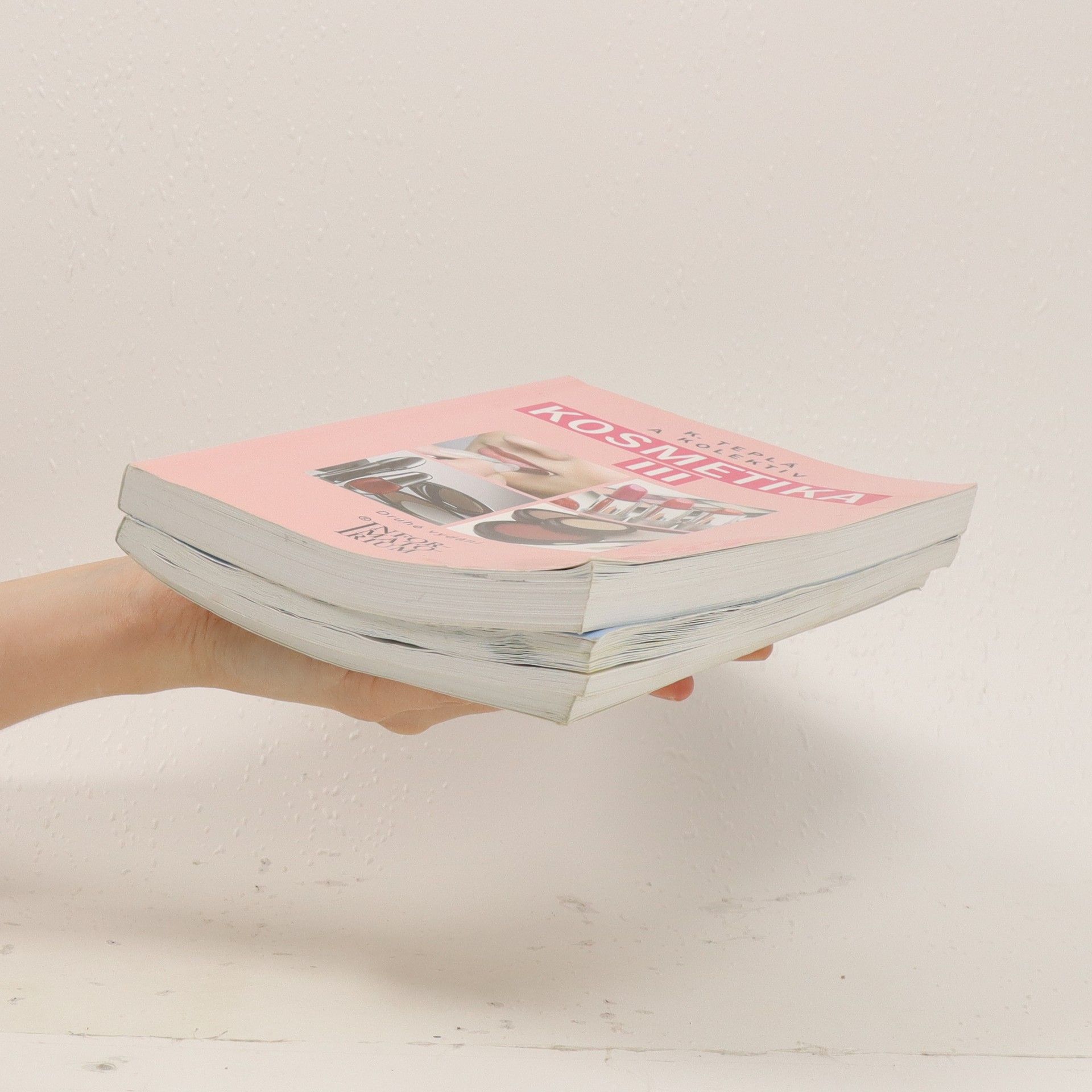 Autorenkollektiv Kosmetika I.-III. díl