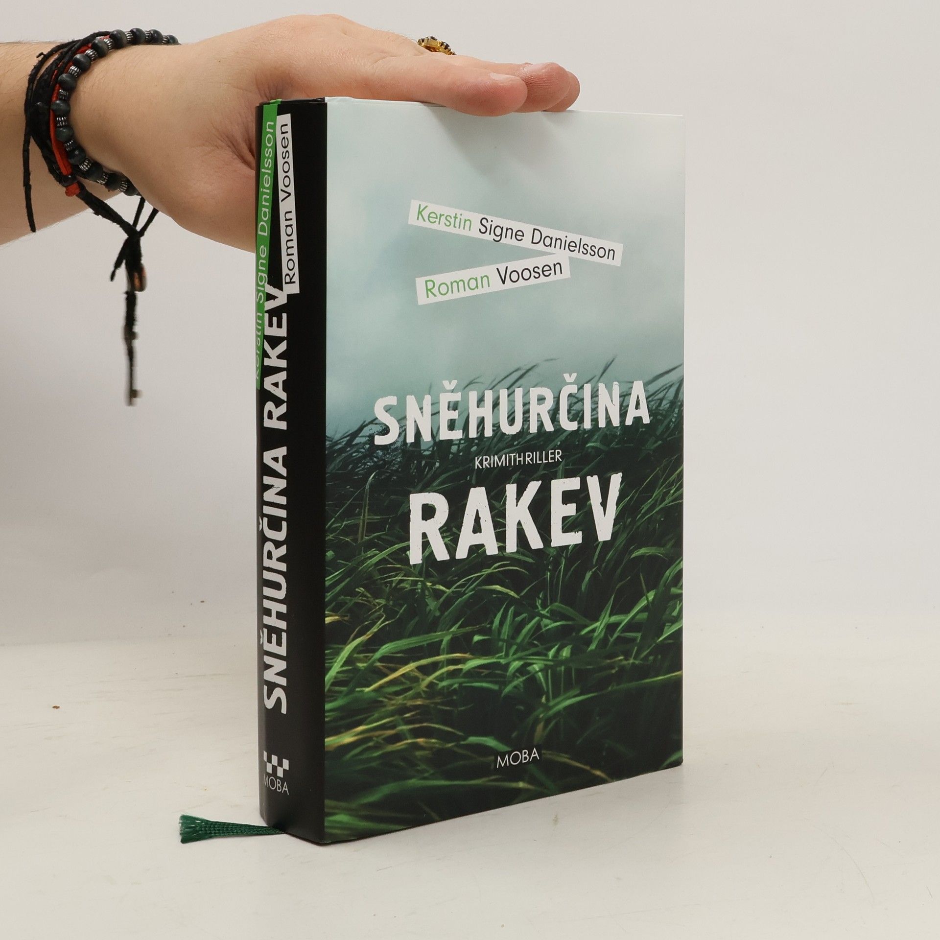 Roman Voosen Sněhurčina rakev