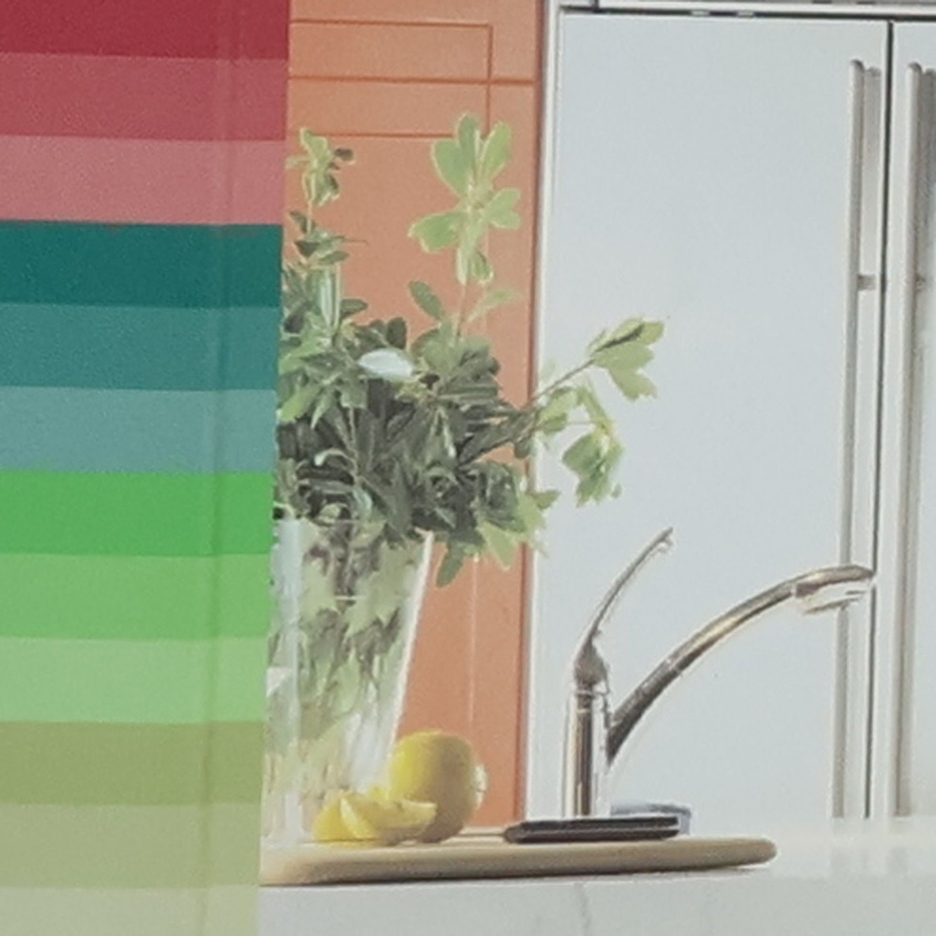 Anna Starmer Barevná harmonie : jak kombinovat barvy a dosáhnout požadovaného vzhledu interiéru