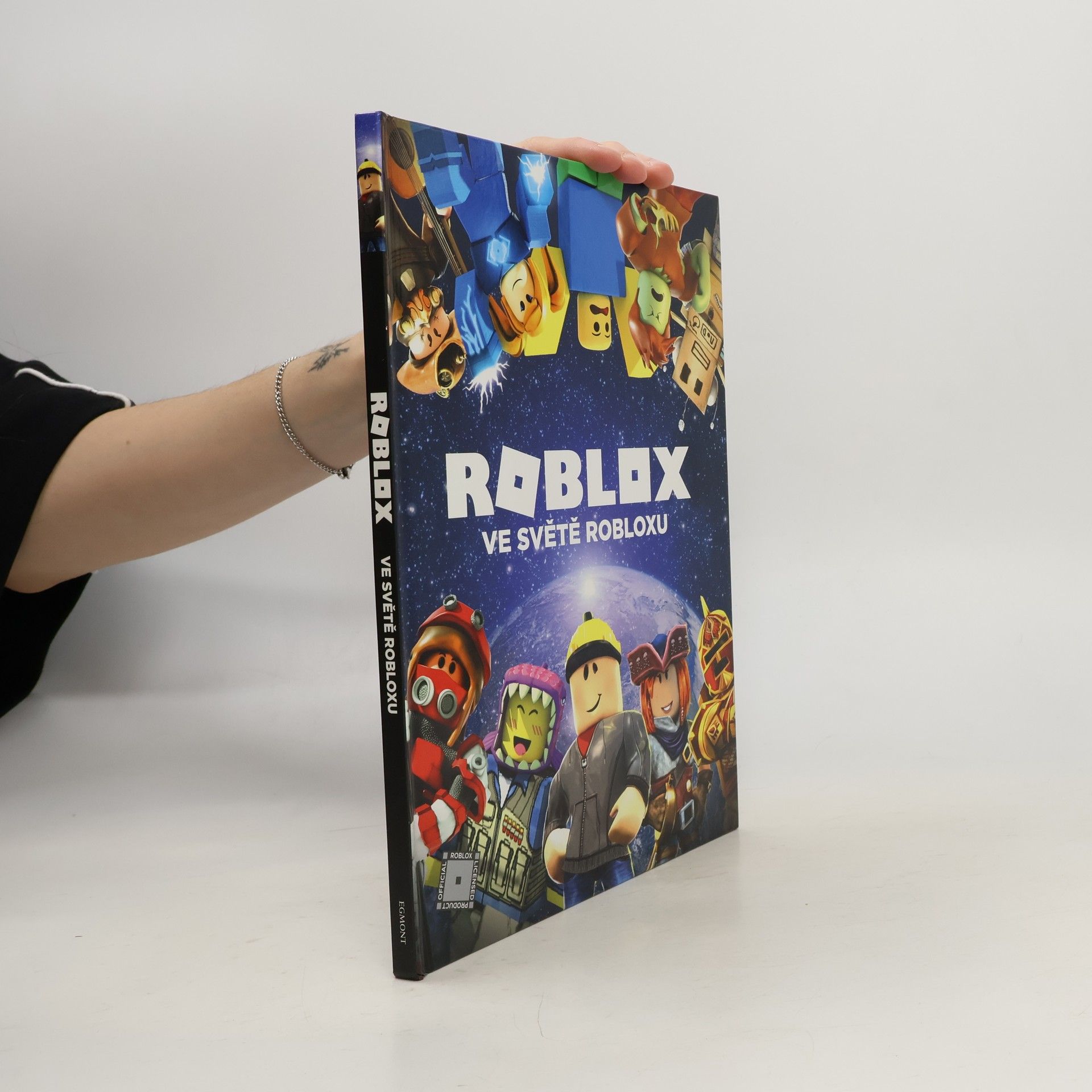 Alexander Cox Roblox. Ve světě Robloxu