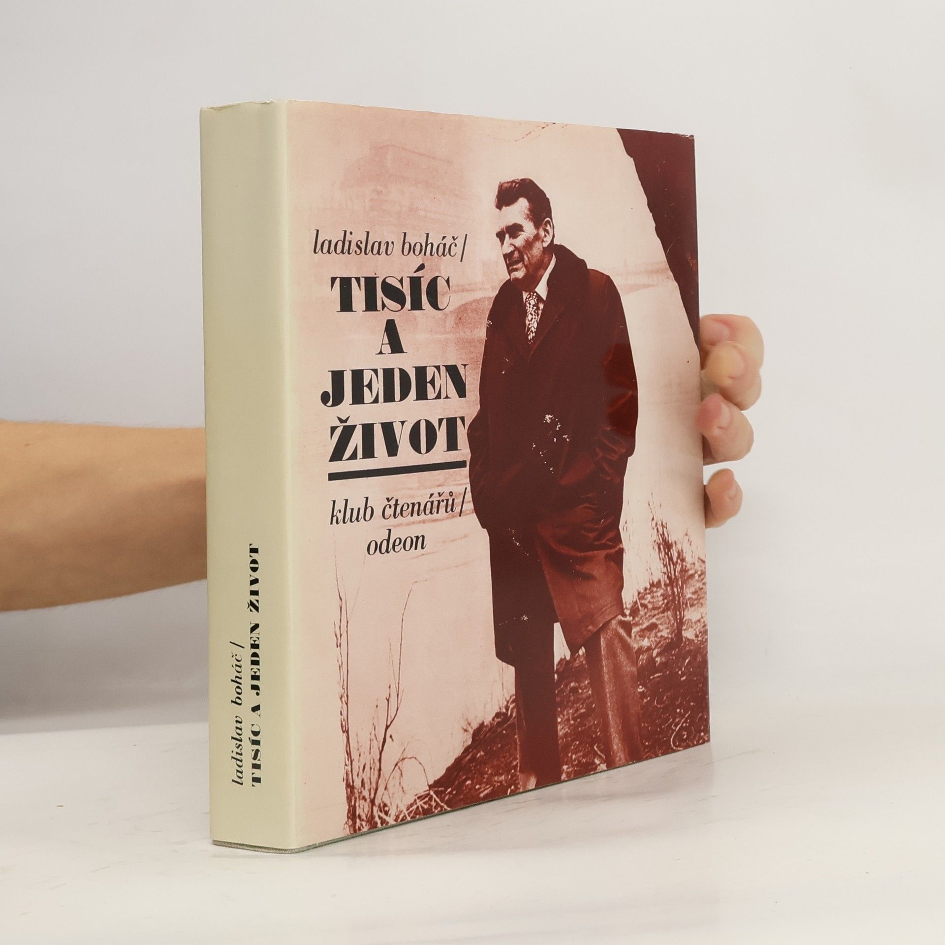 Tisíc a jeden život