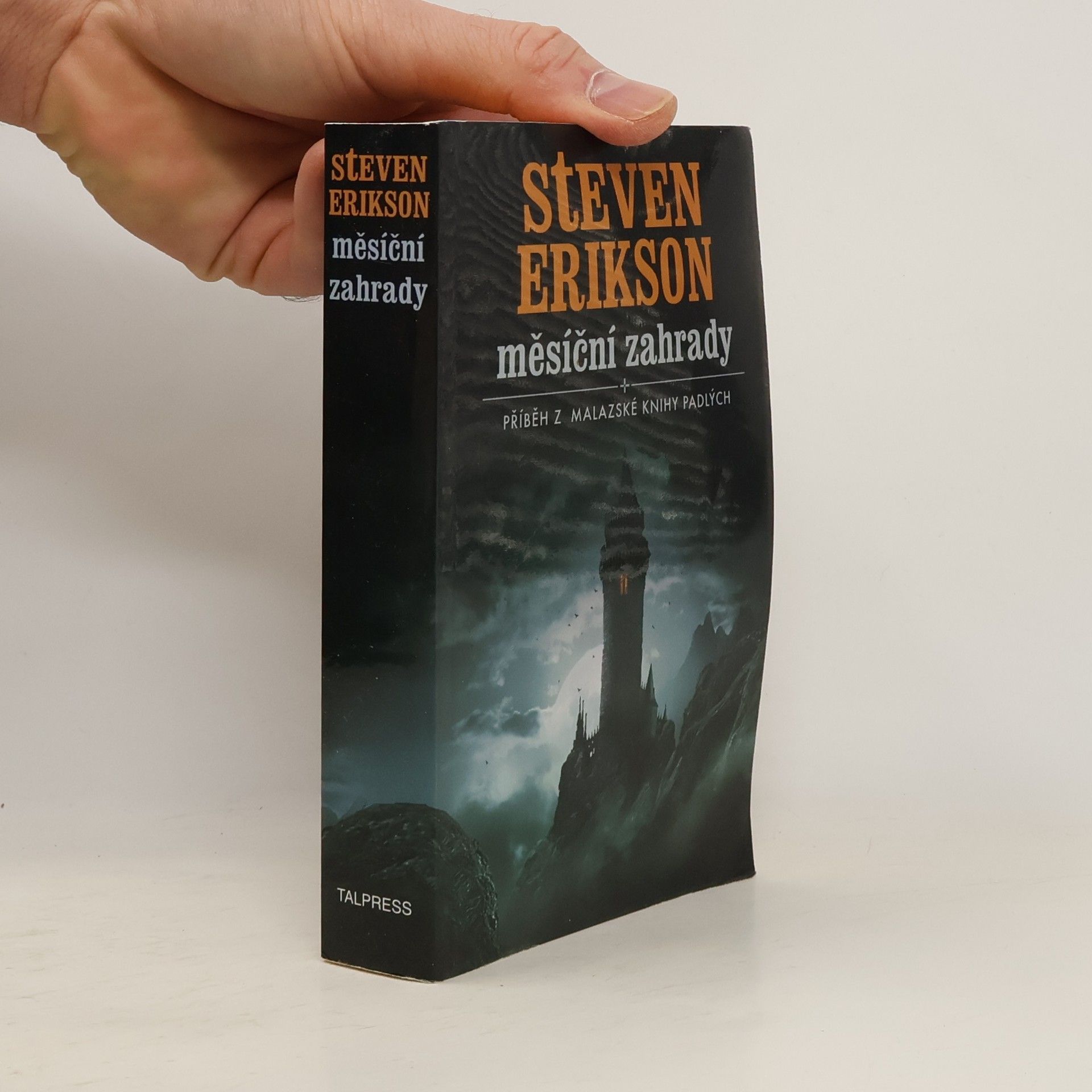 Steven Erikson Měsíční zahrady