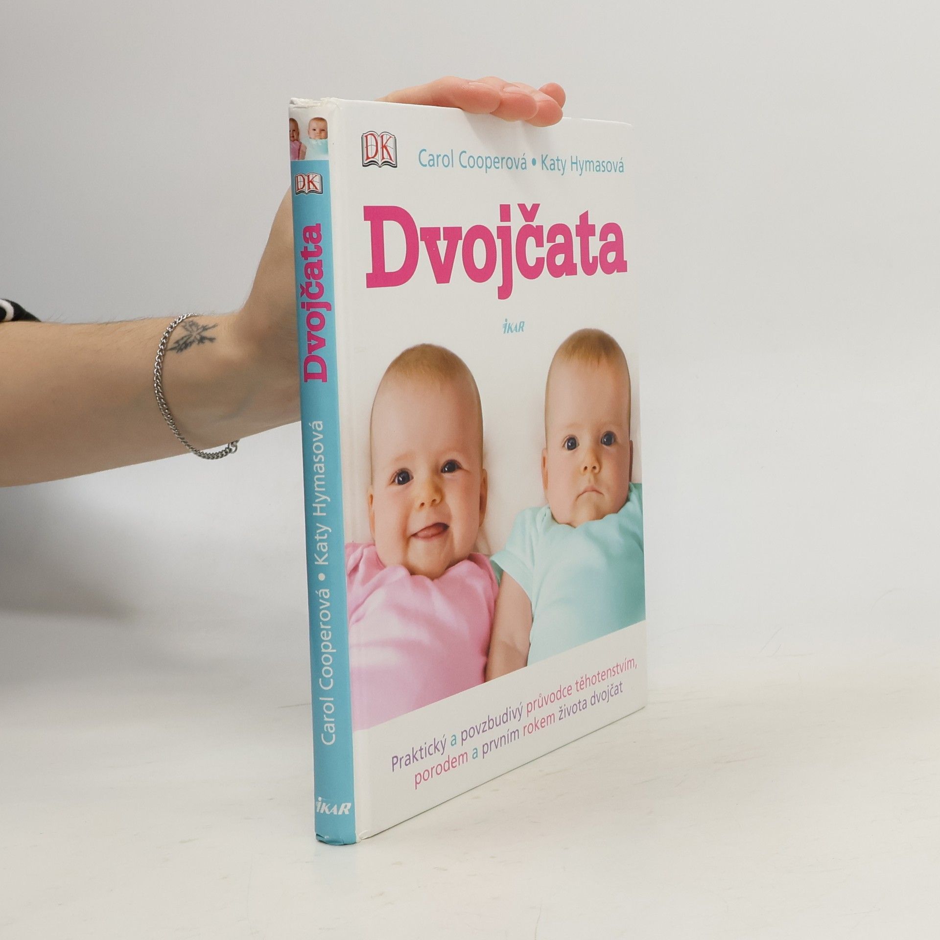 Carol Cooper Dvojčata