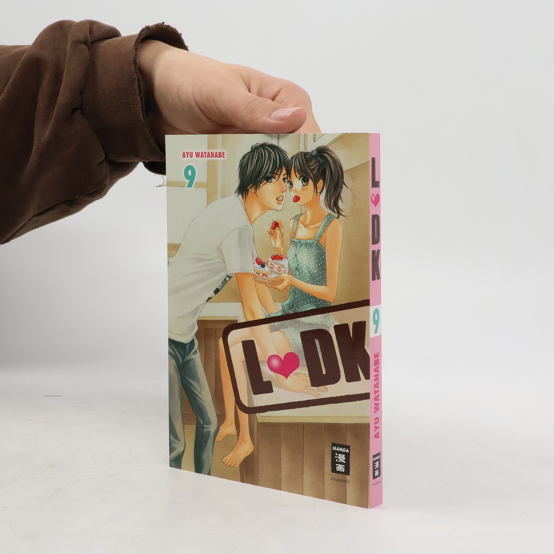 Ayu Watanabe L-DK. Bd.9