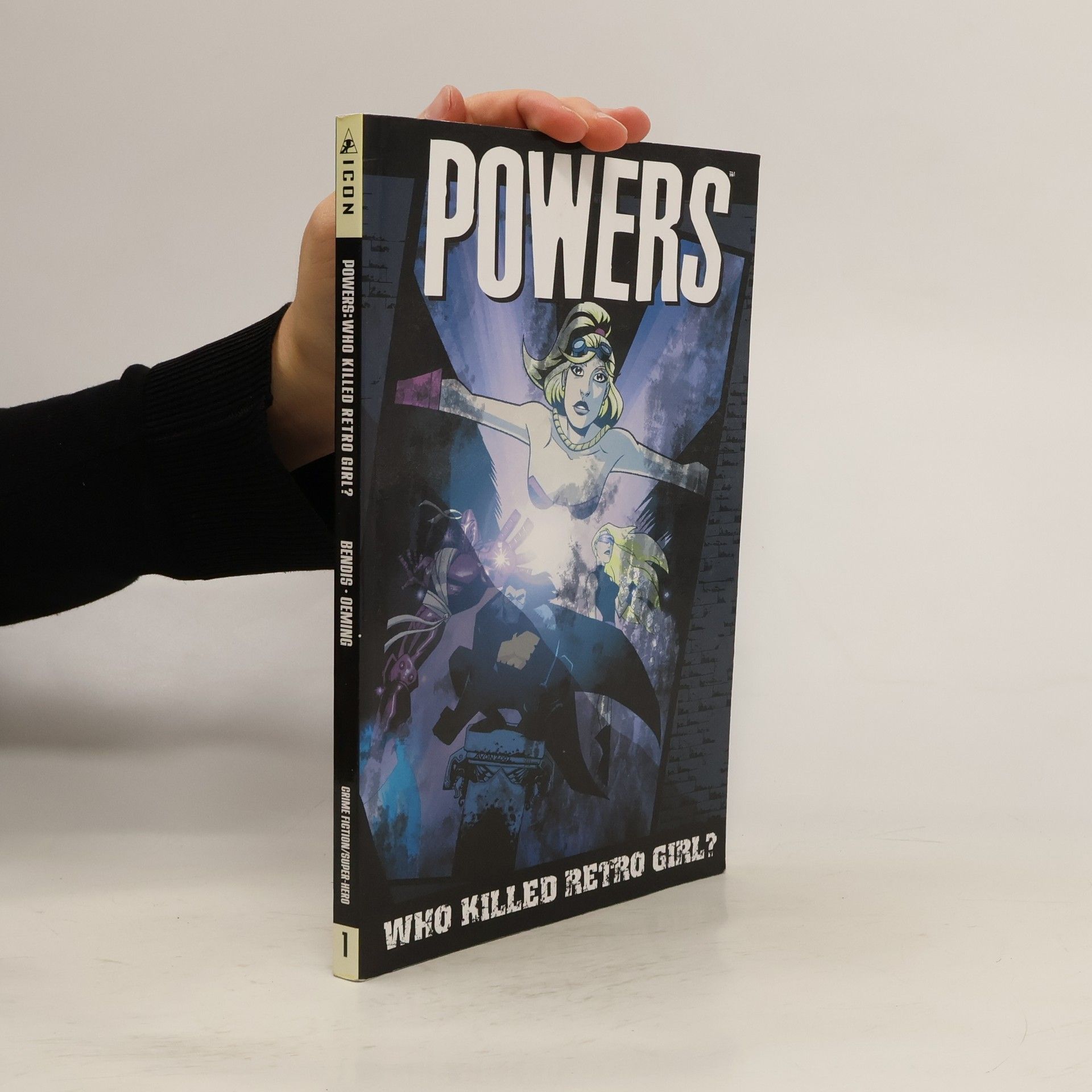 Michael Avon Oeming Powers - Who killed retro girl?