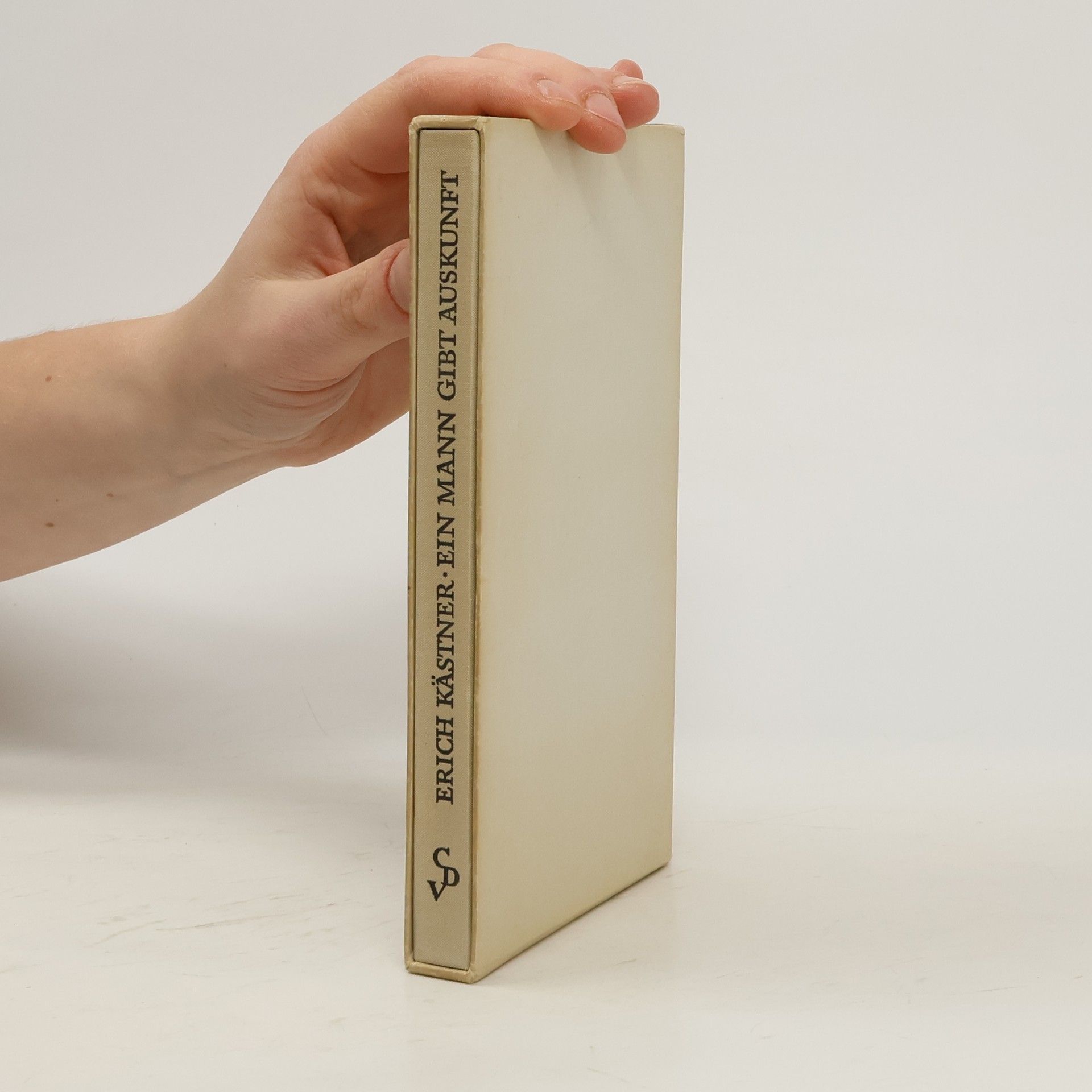 Erich Kästner Ein Mann gibt Auskunft