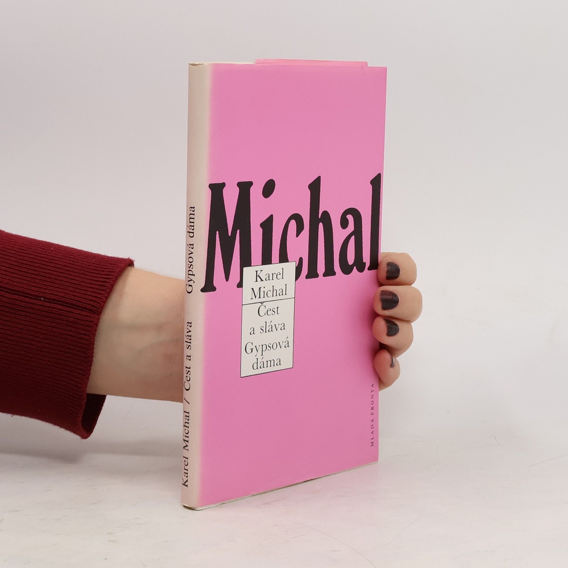 Čest a sláva. Gypsová dáma