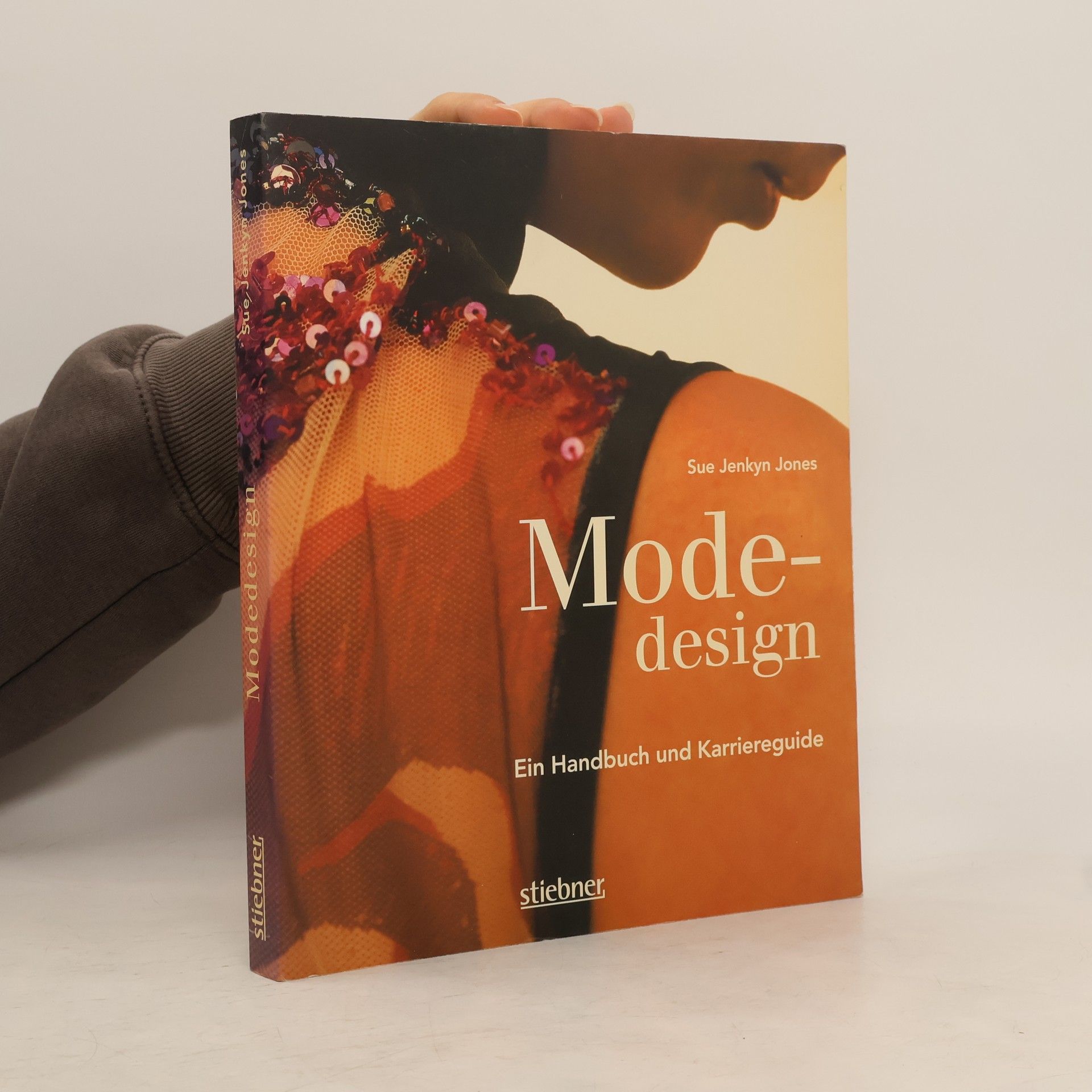 Sue Jenkyn Jones Modedesign