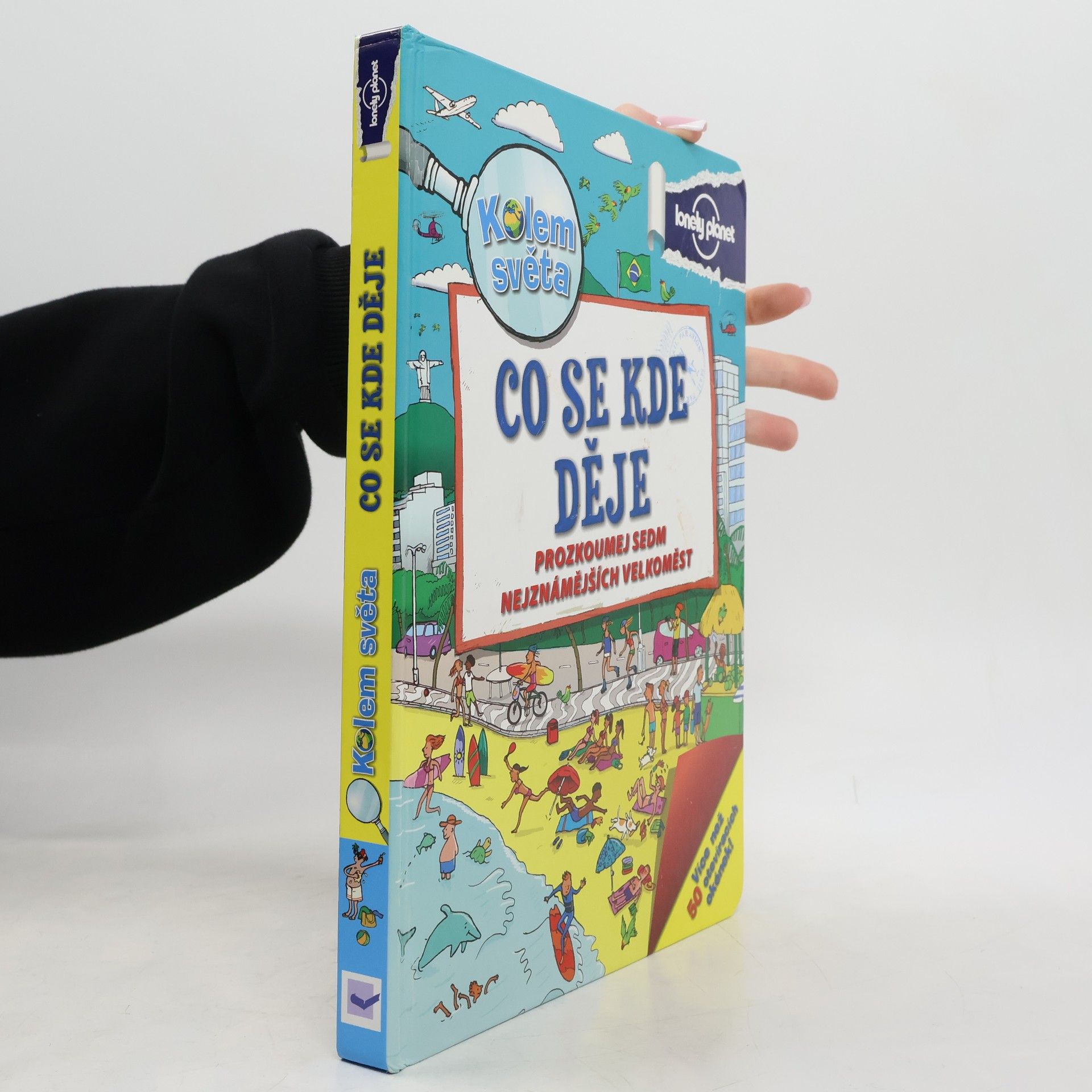 Various authors Co se kde děje