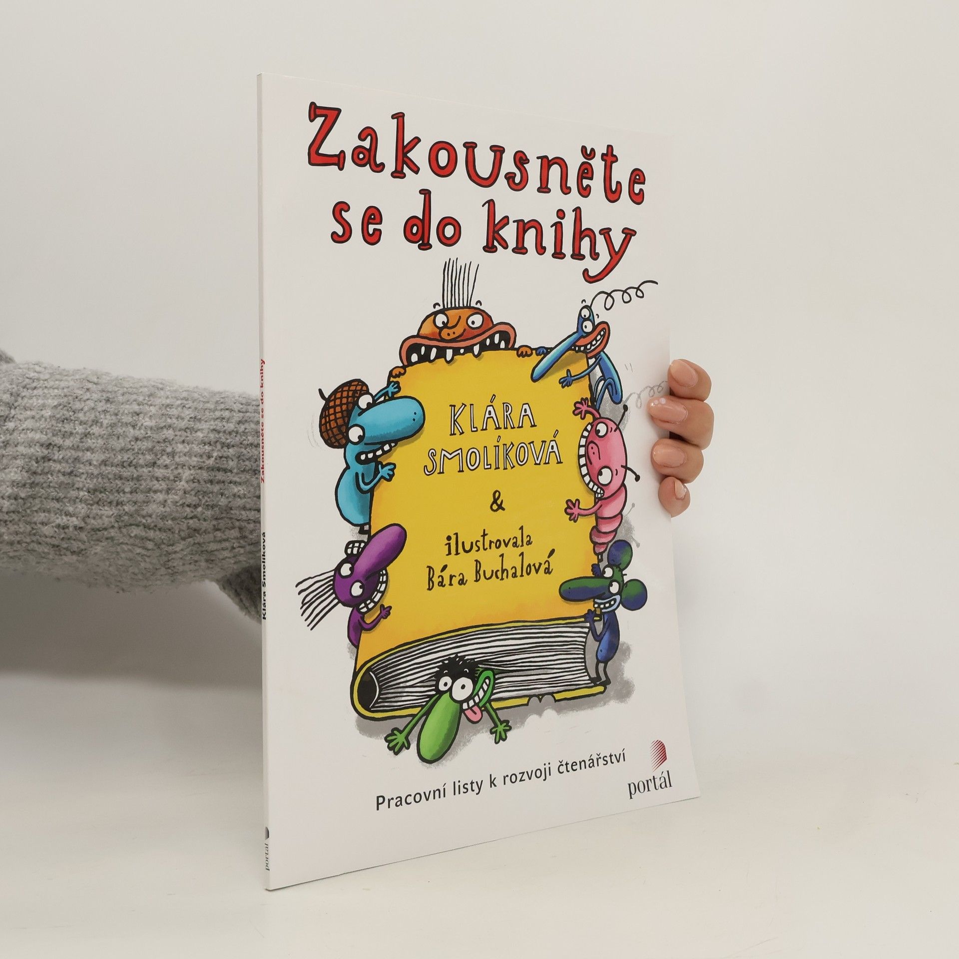 Klára Smolíková Zakousněte se do knihy