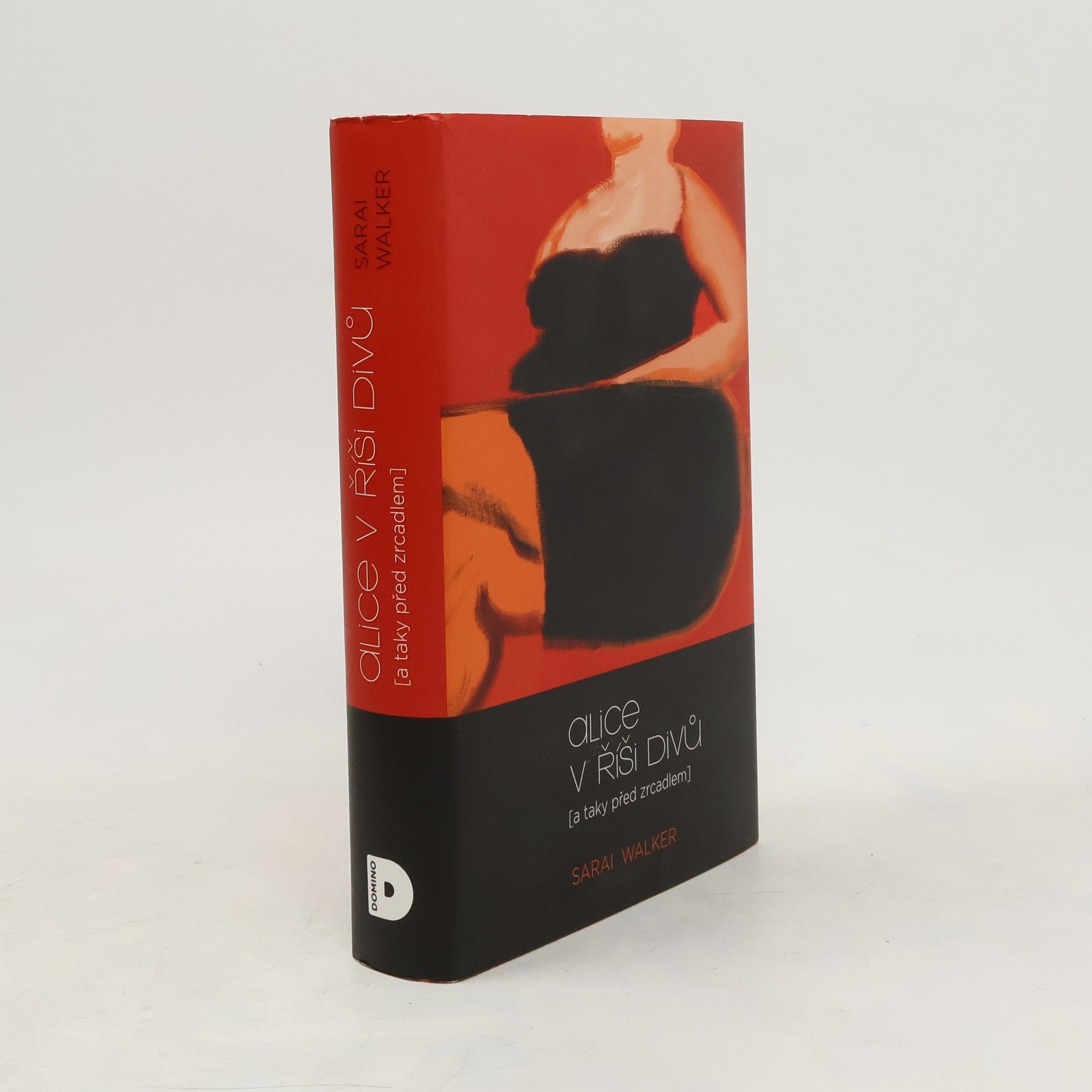Sarai Walker Alice v říši divů (a taky před zrcadlem)